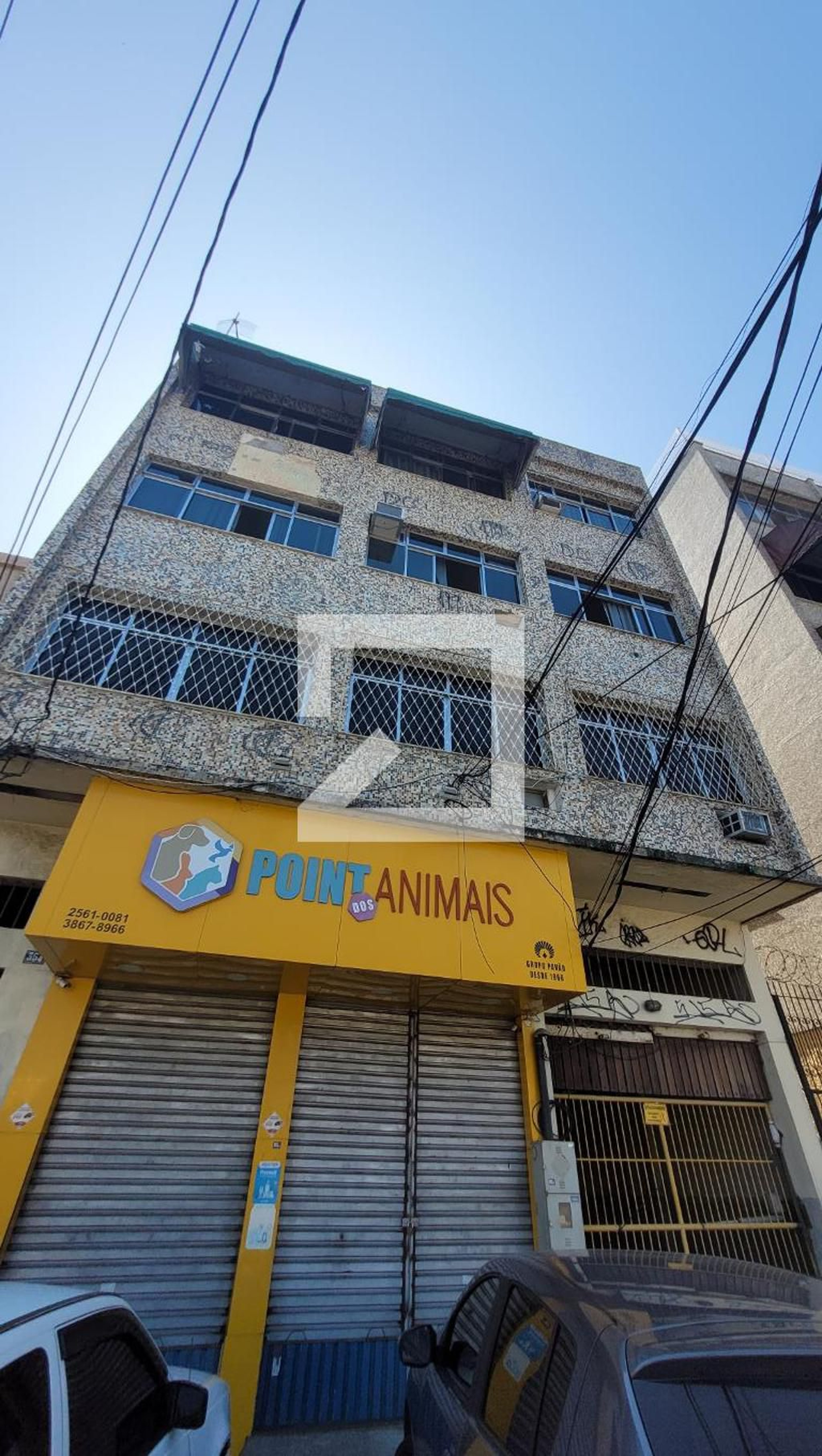 Fachada Condomínio em Rua Cardoso de Morais, 354