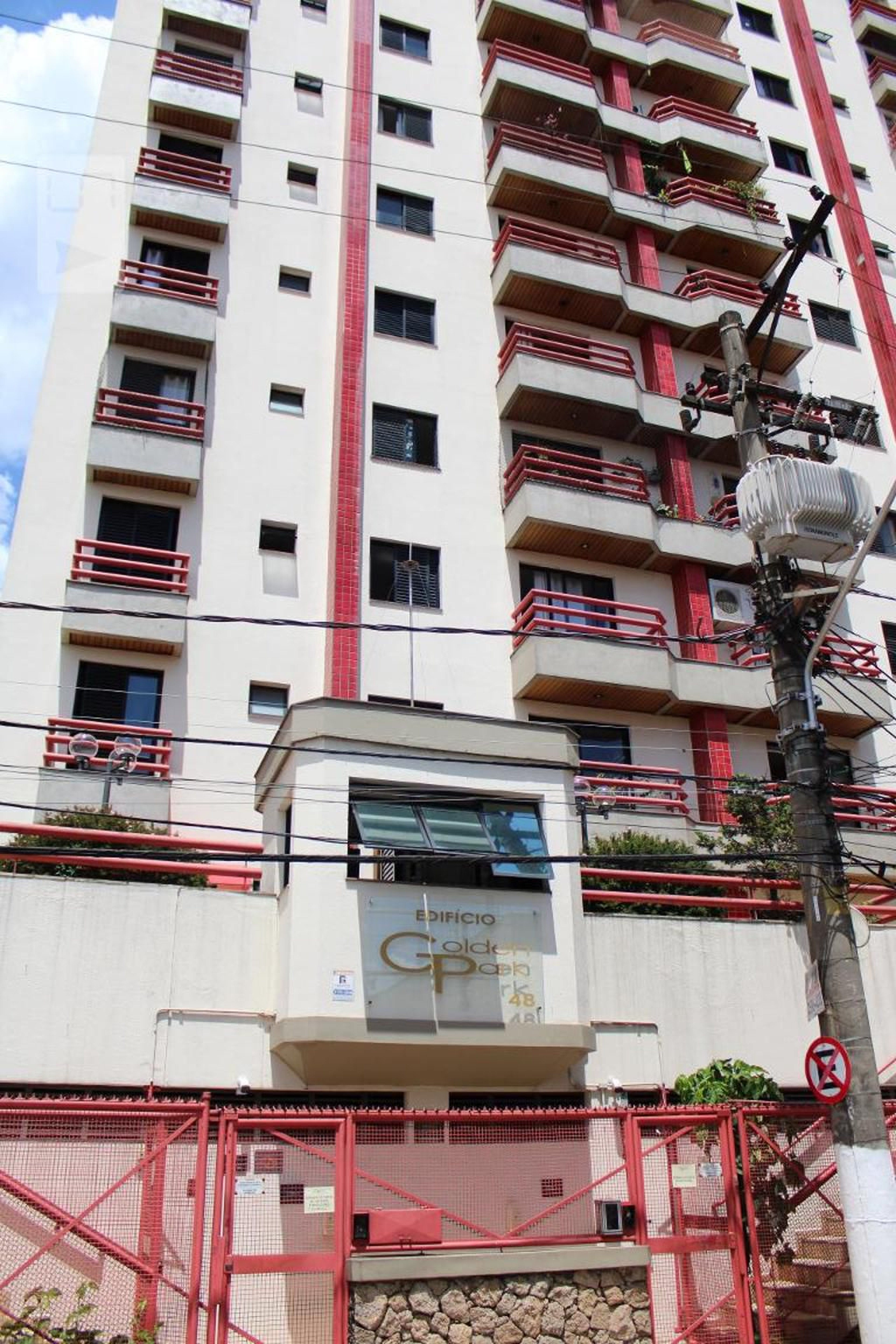 Fachada Condomínio Golden Park