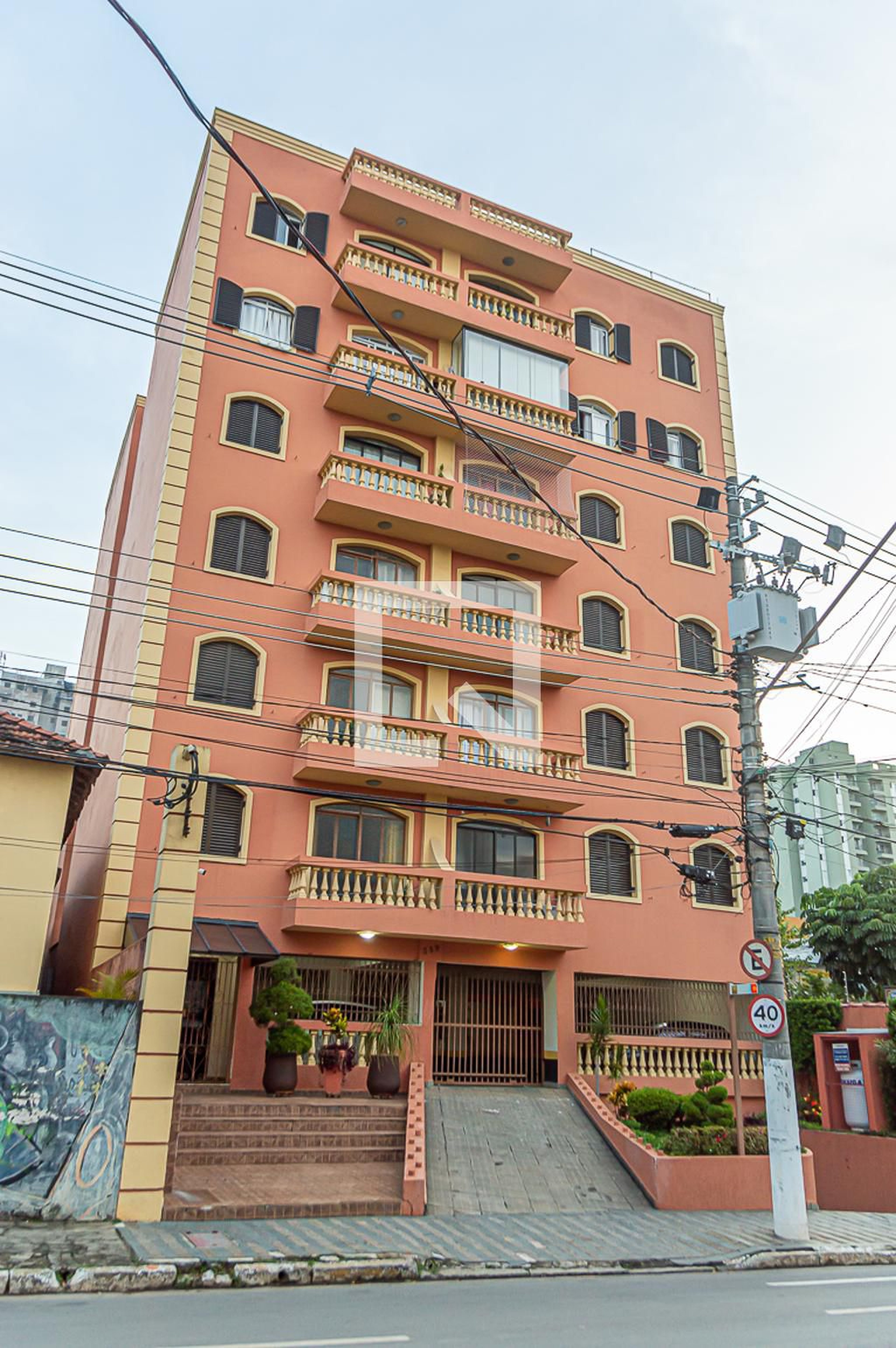 Fachada Edifício Ouro Preto