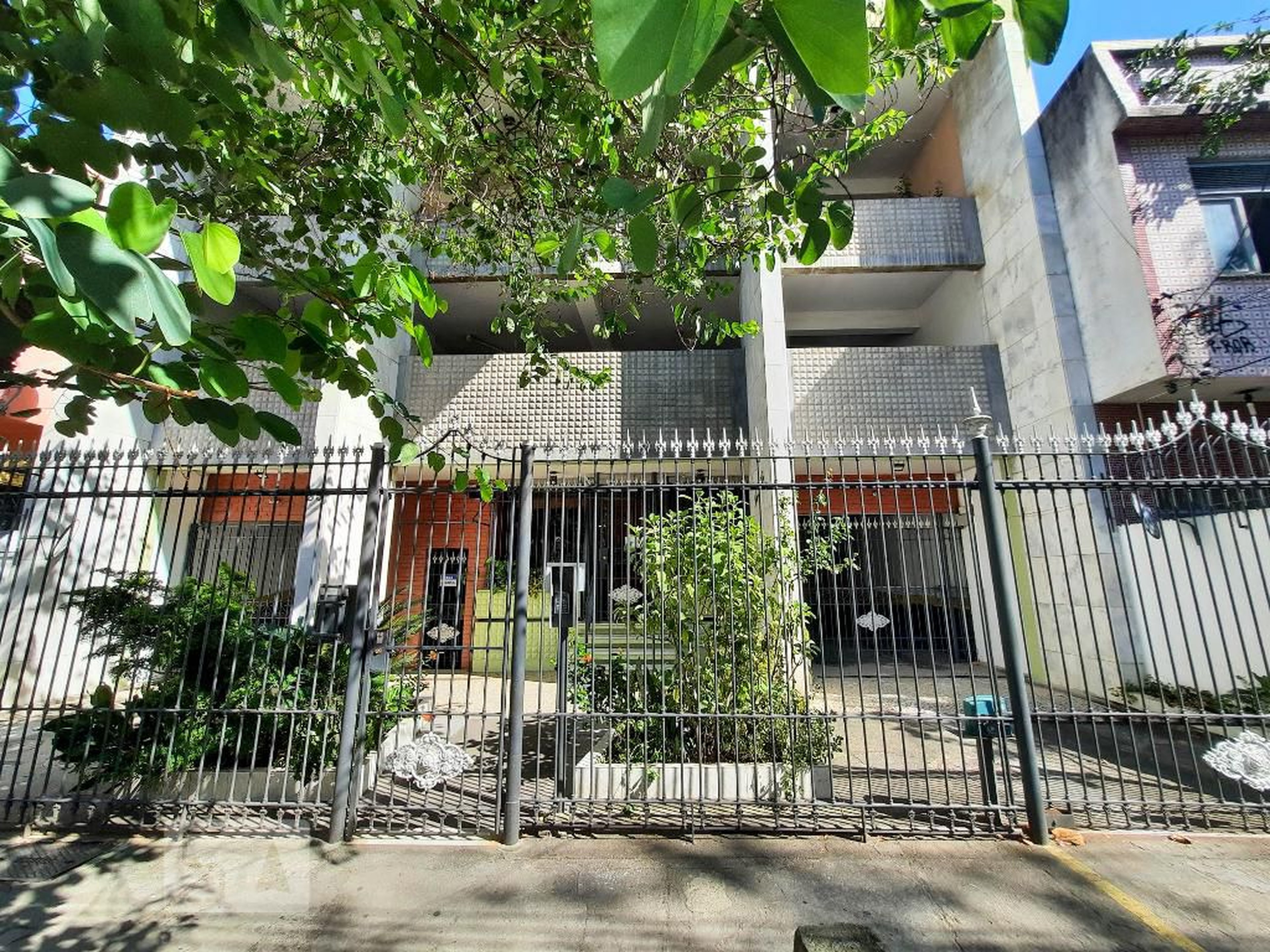 Fachada Condomínio Feitiço da Vila