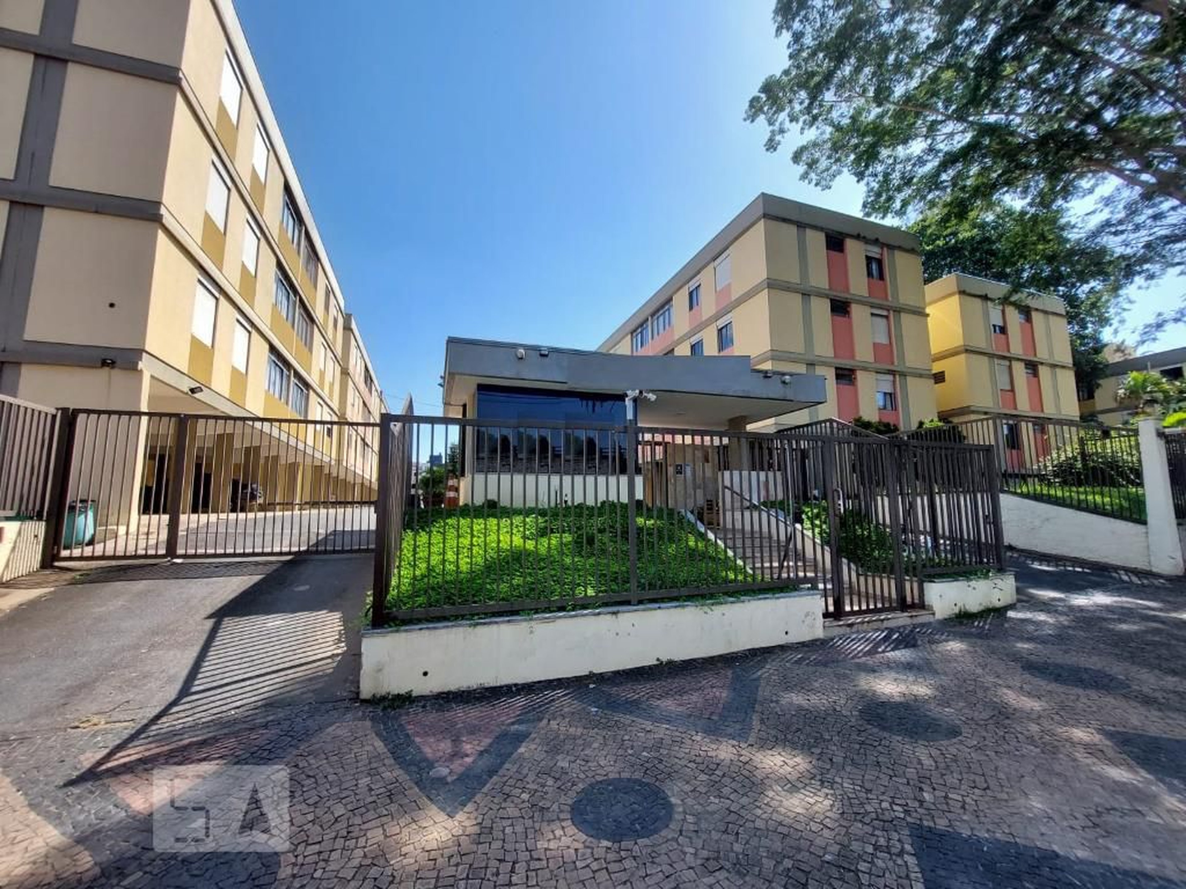 Fachada do Condomínio Condomínio Ilha Verde