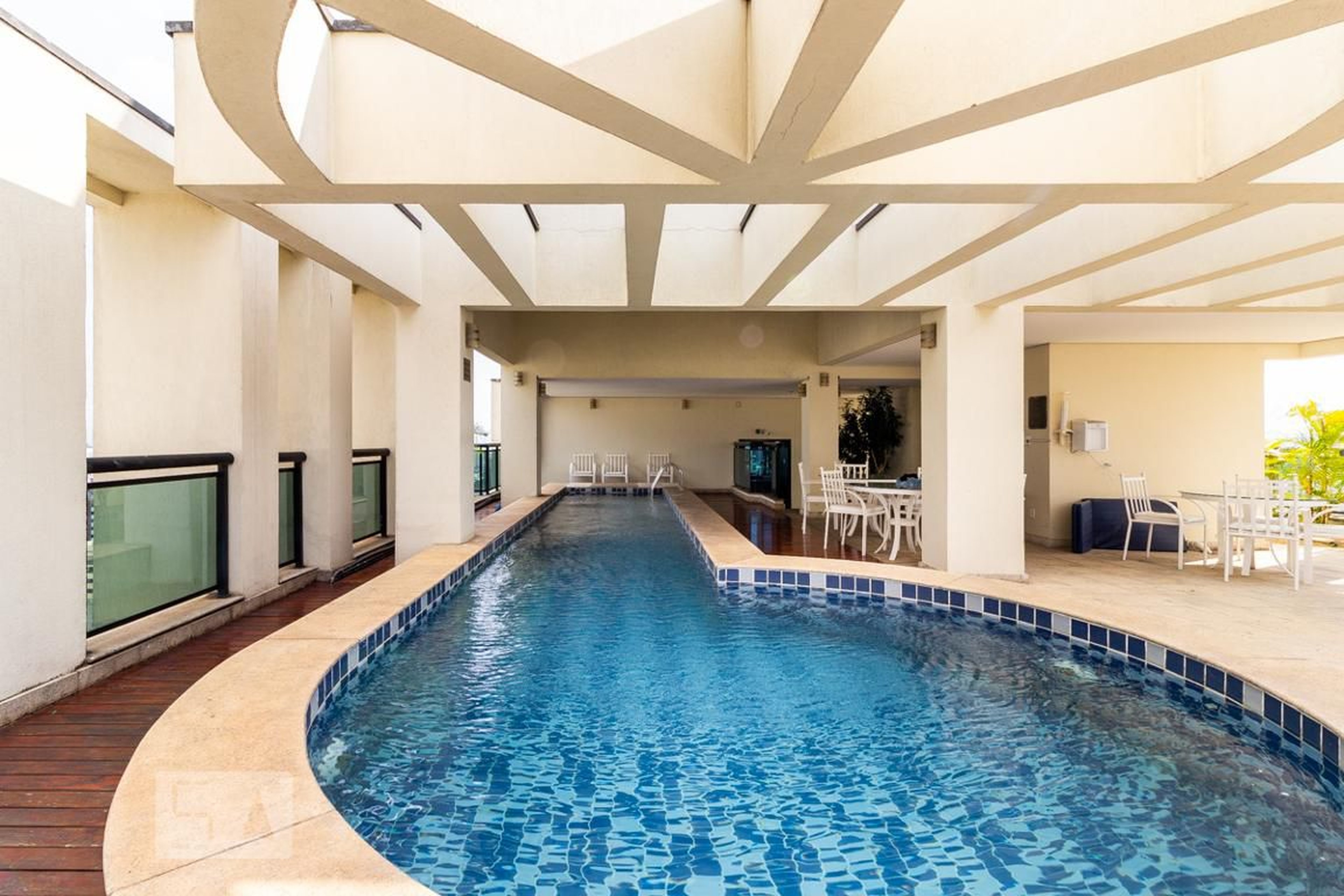 Piscina - Edifício Internacional Duplex