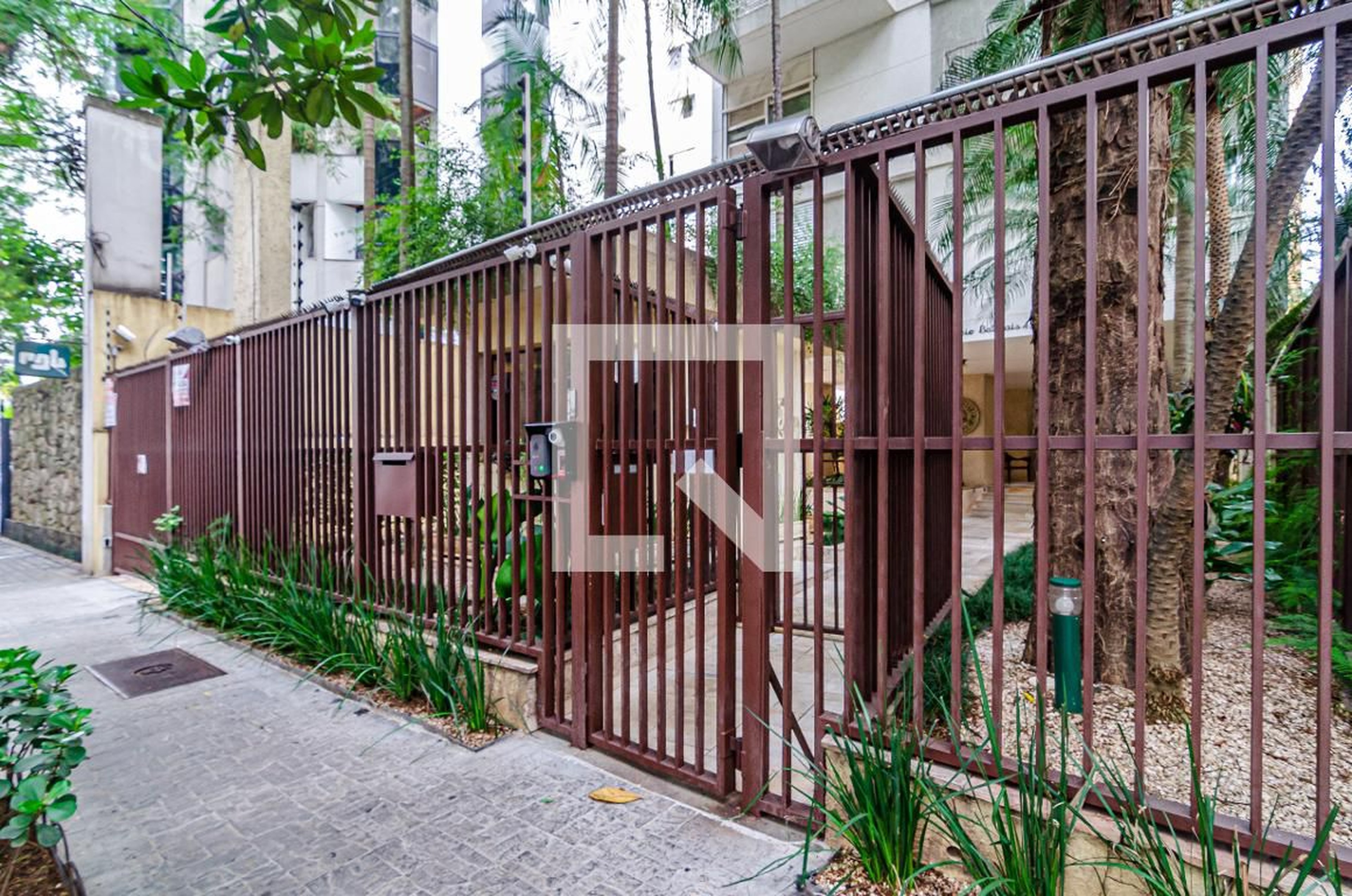 Fachada Edifício Batataes