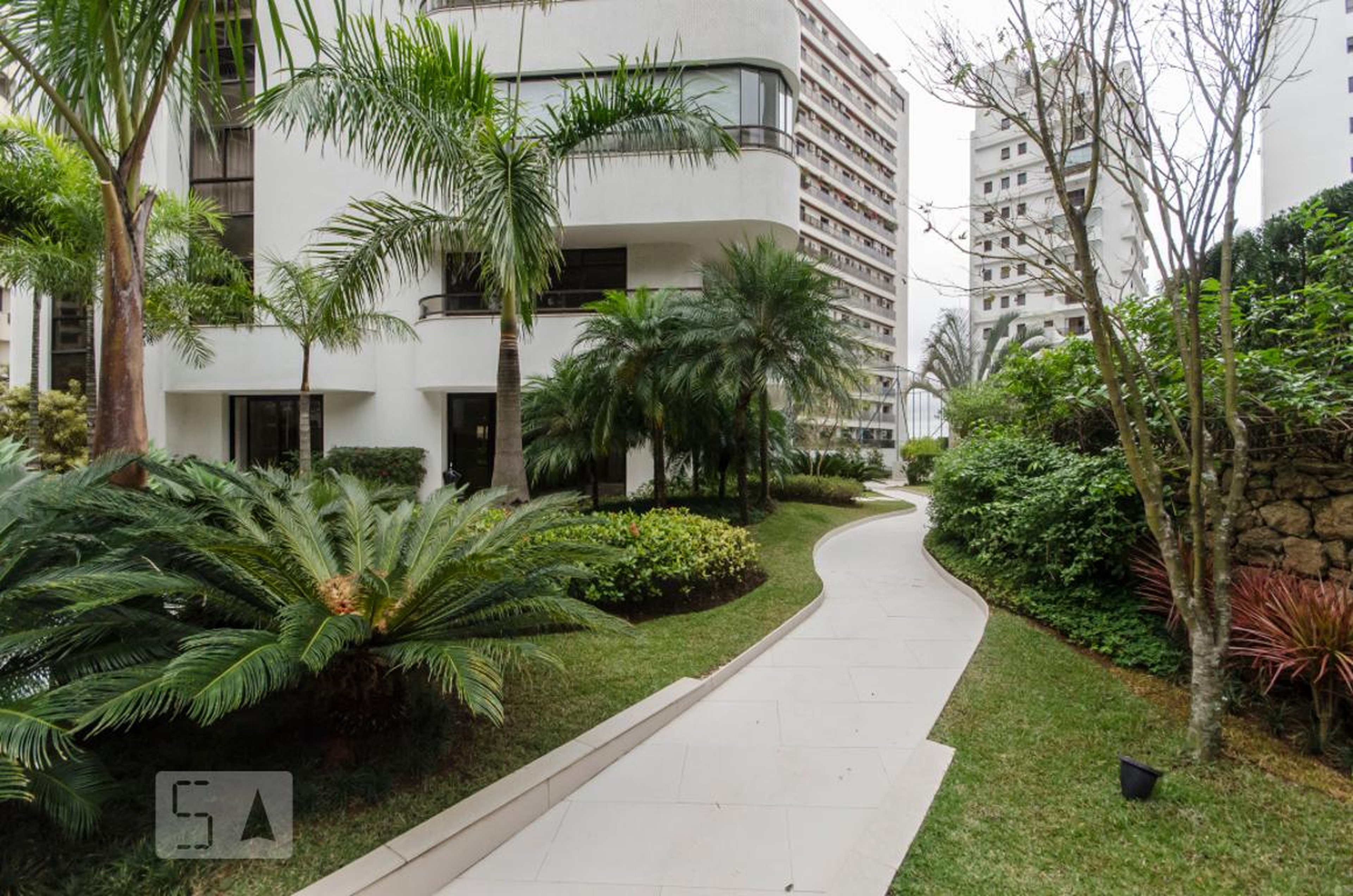 Área Externa - Silva Pereira