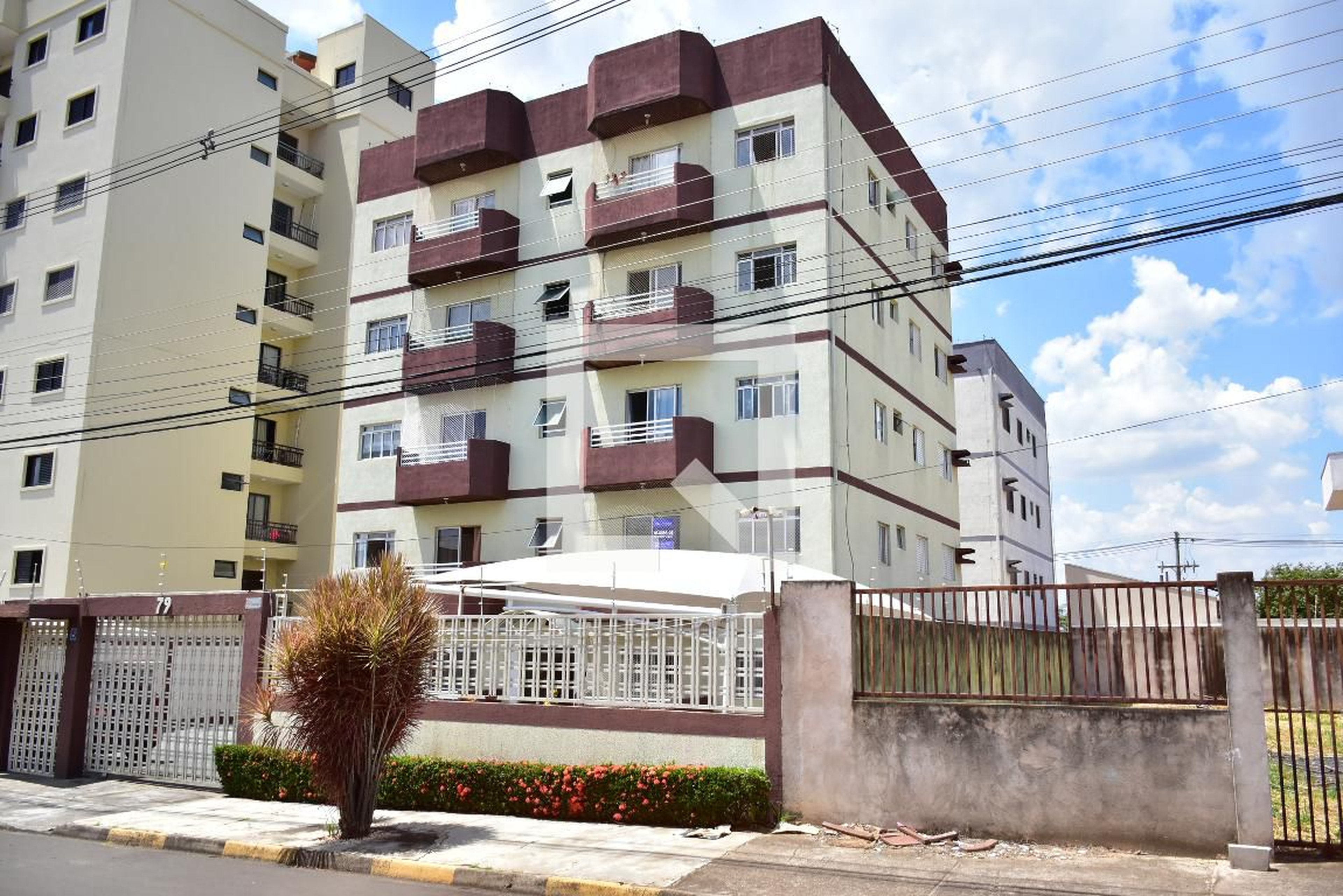 Fachada Condomínio Recanto dos Passáros