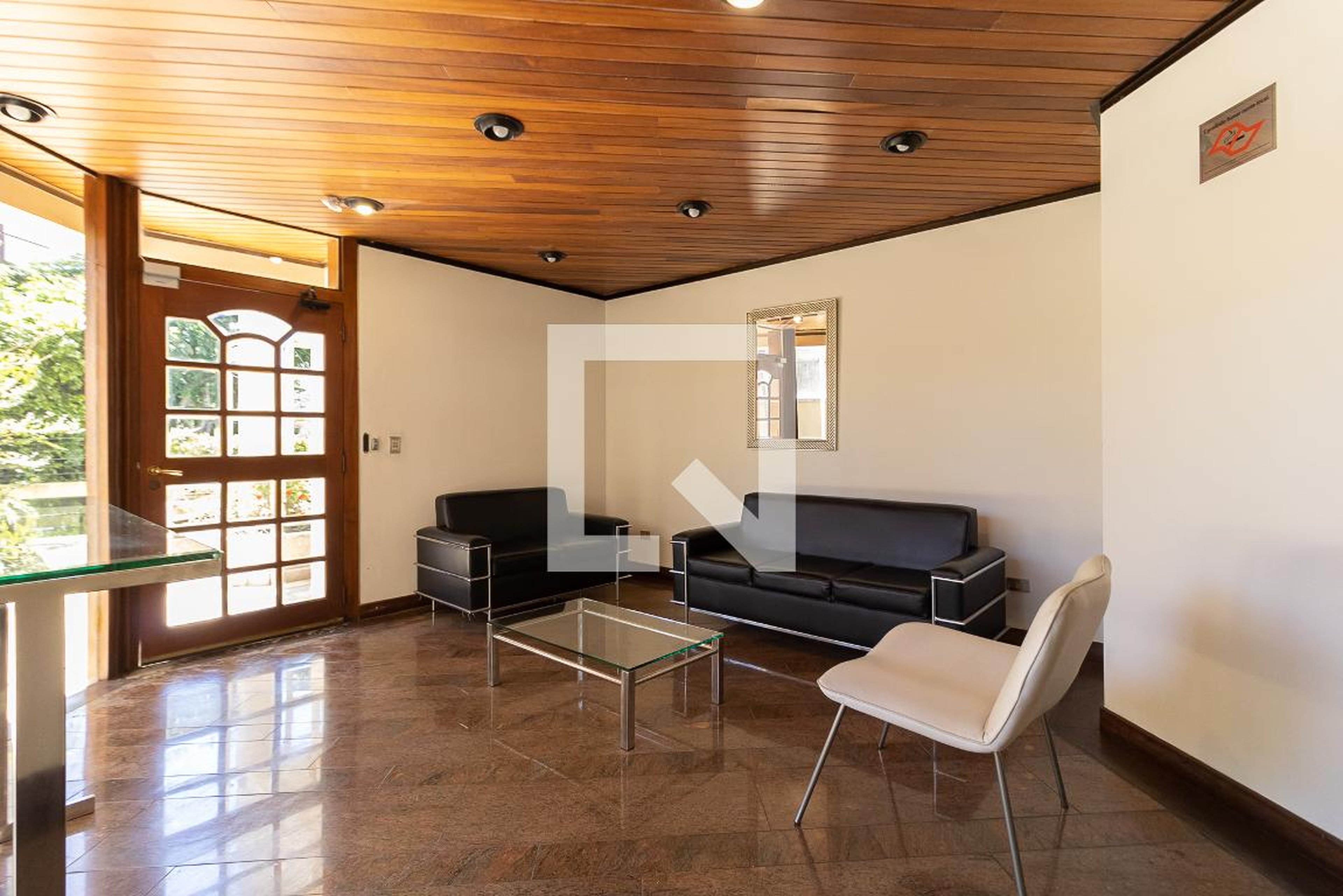 Hall de Entrada - Flamboyant