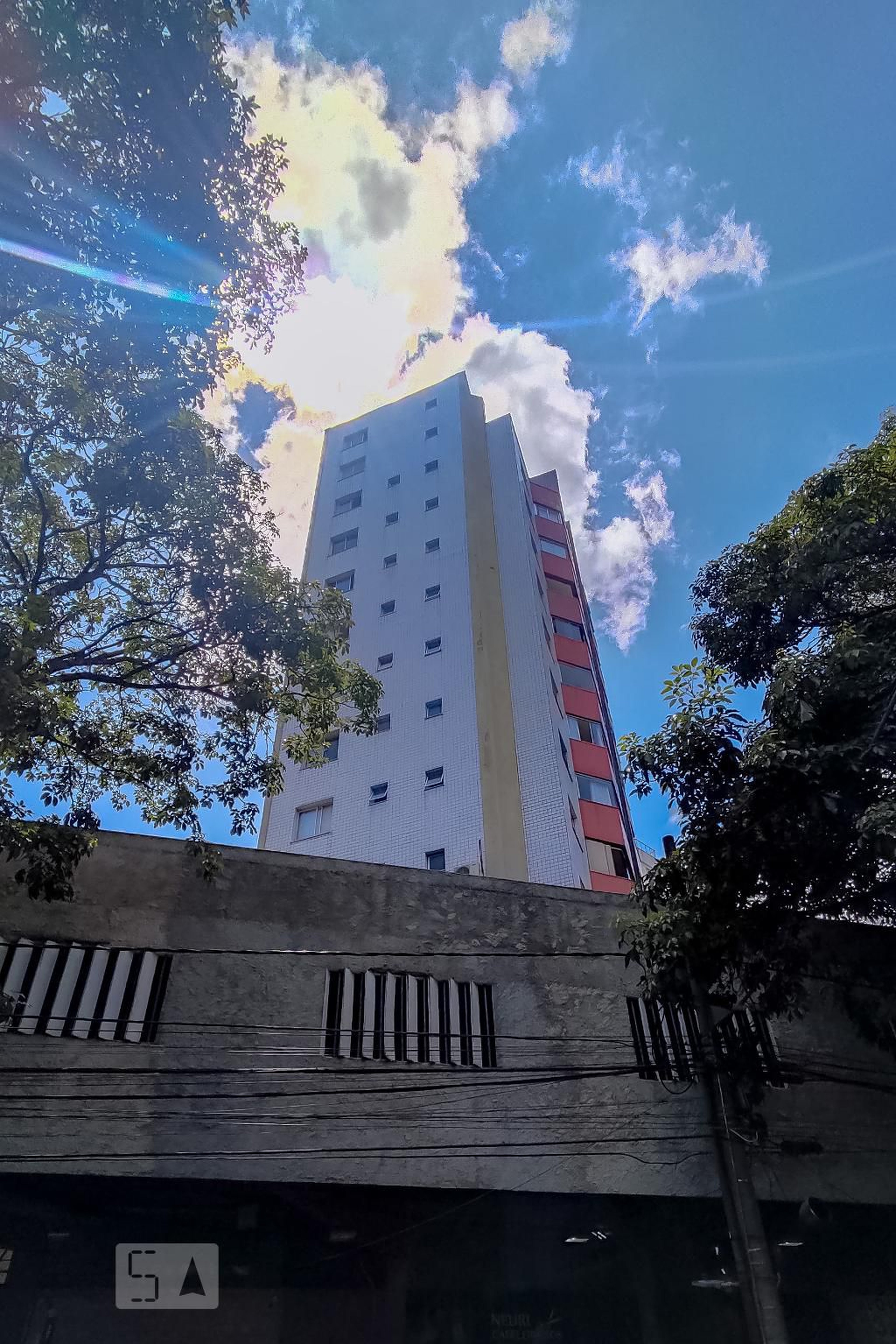 Fachada Edifício Bougainvillea