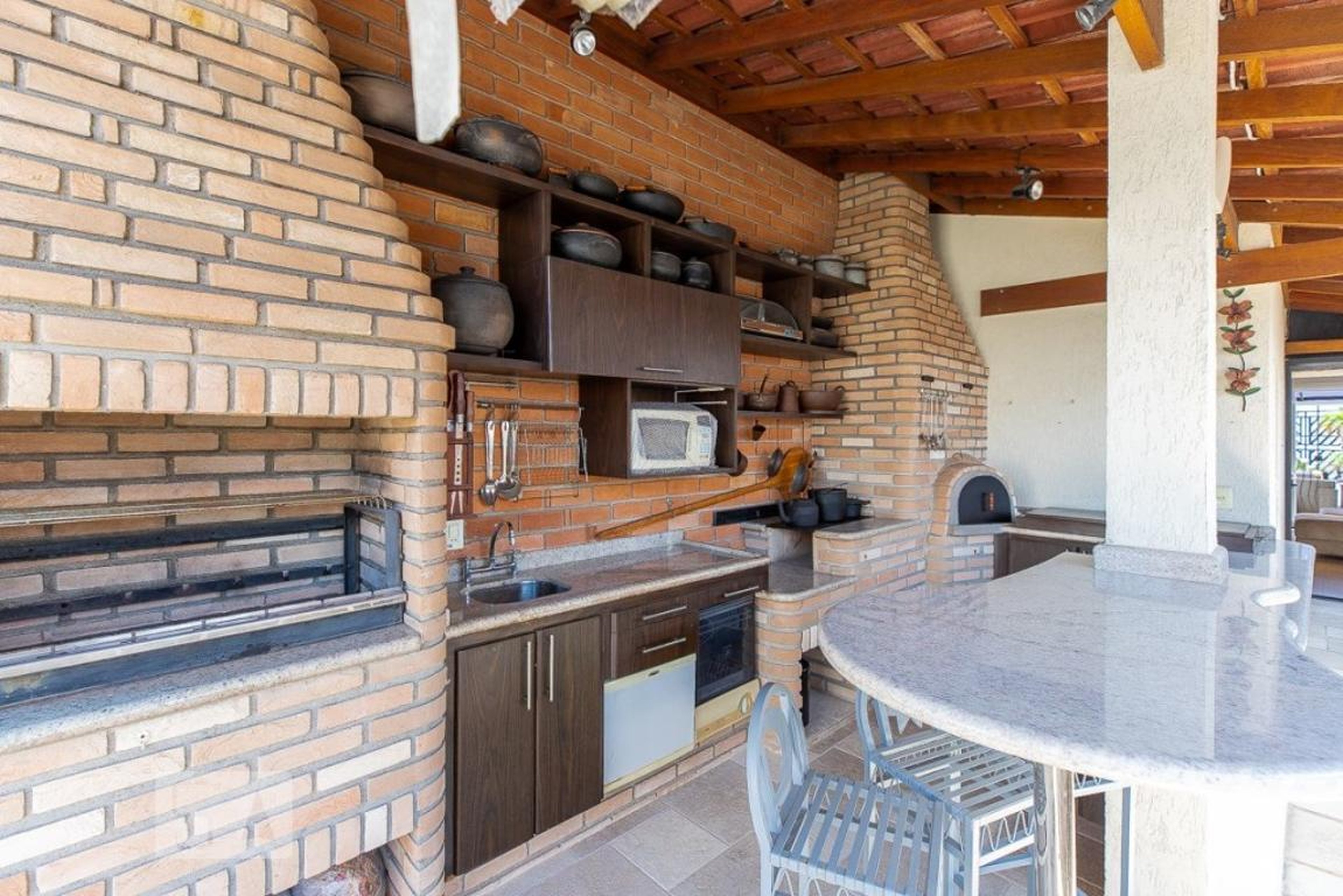 Churrasqueira - Edifício Ilha de Sant Thomás