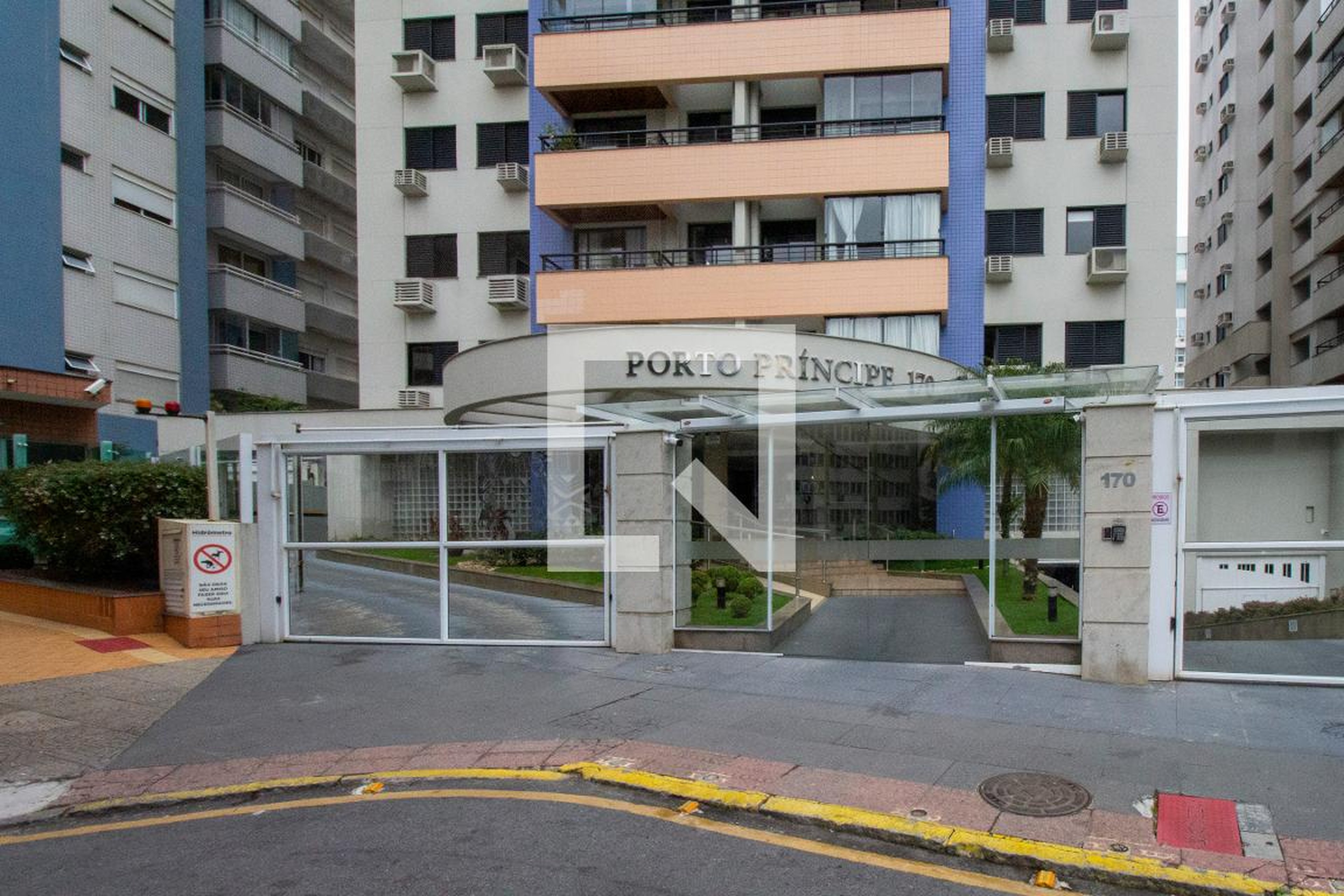 Fachada do Prédio Condomínio Porto Principe