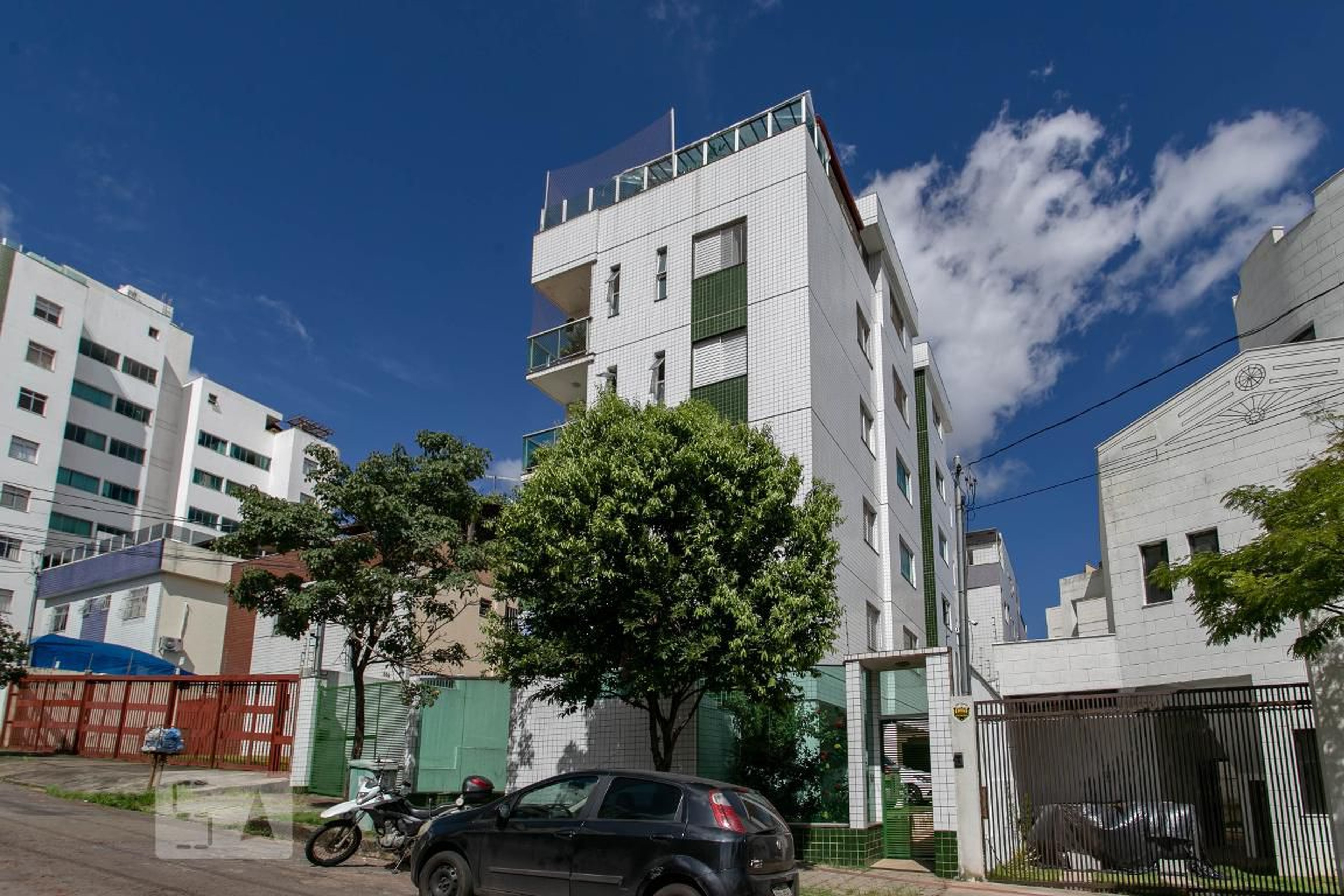 Fachada Edifício Fernanda Bellamy