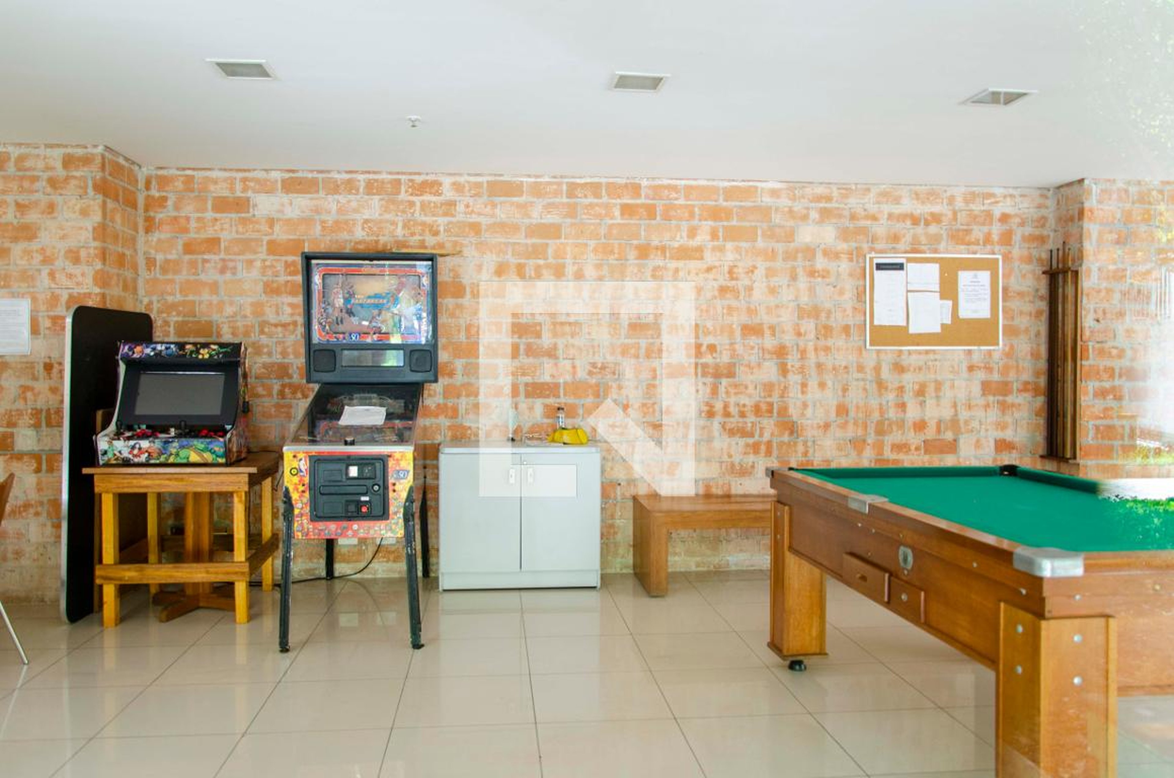 Sala de Jogos - Cores da Lapa