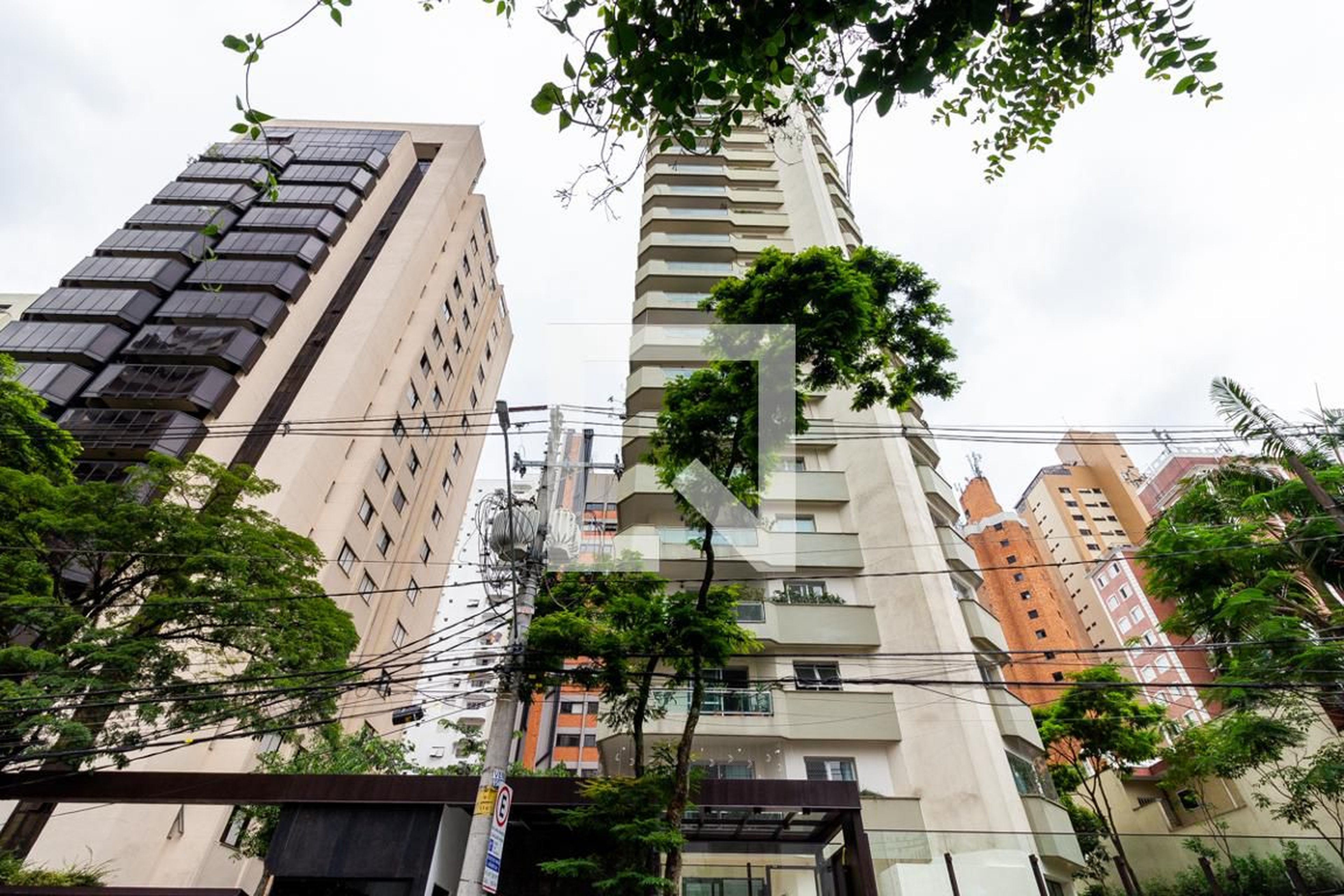 Fachada Condomínio Villa Medicis