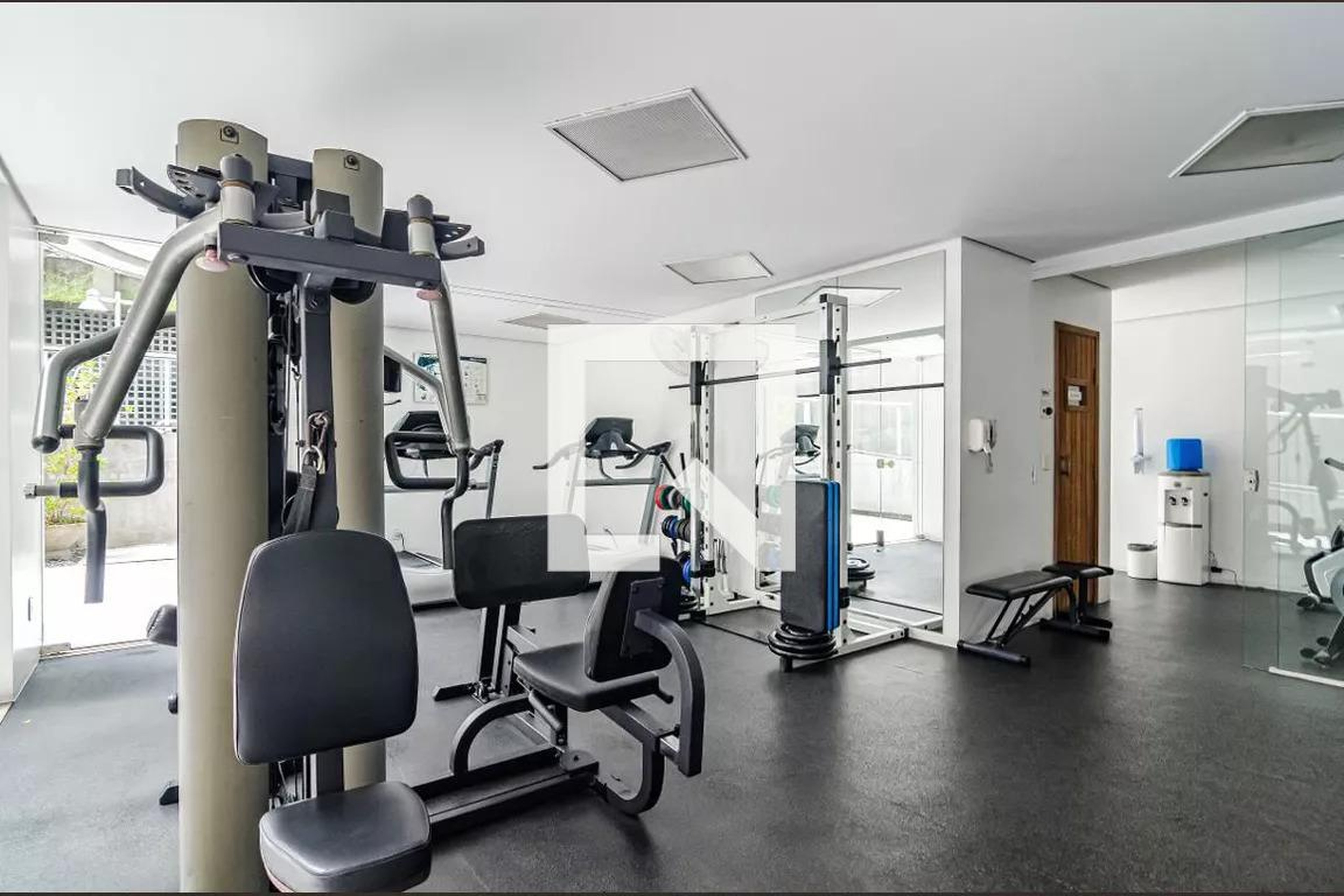 Academia - Terraza Oeste