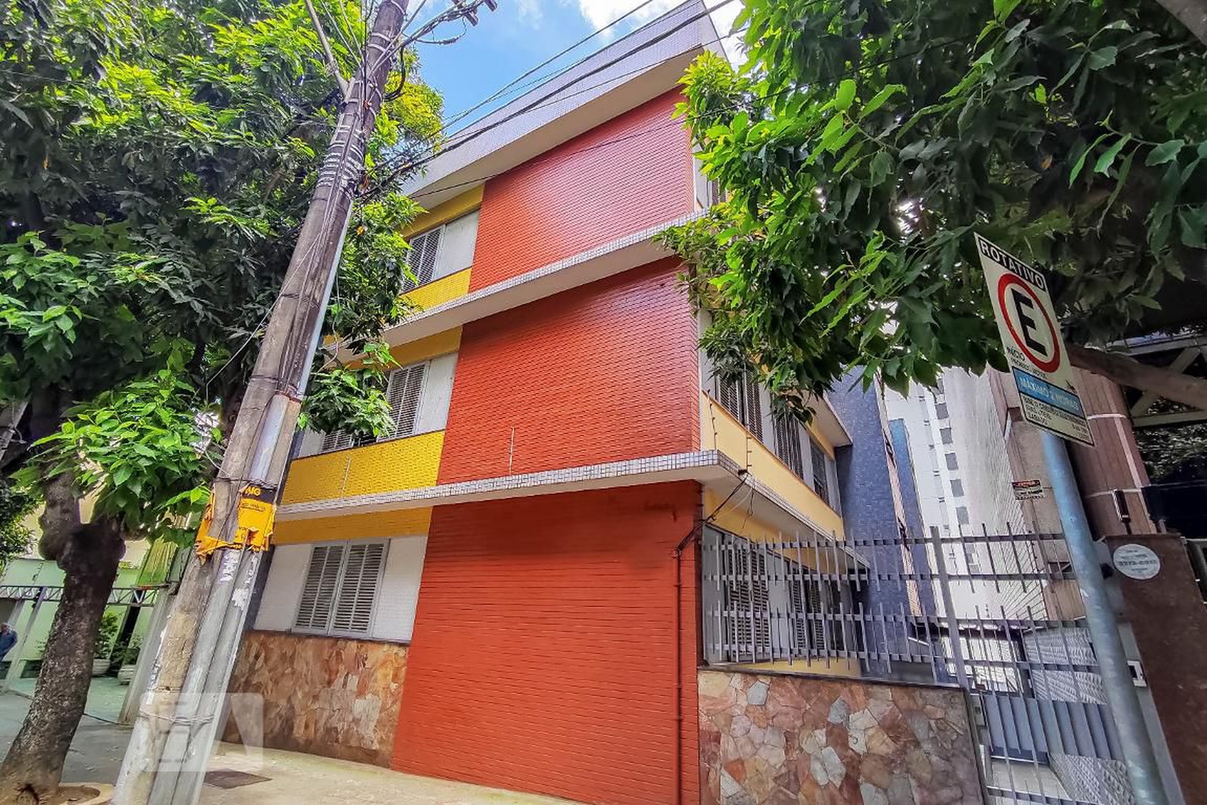 Fachada Edifício Aristóteles Caldeira