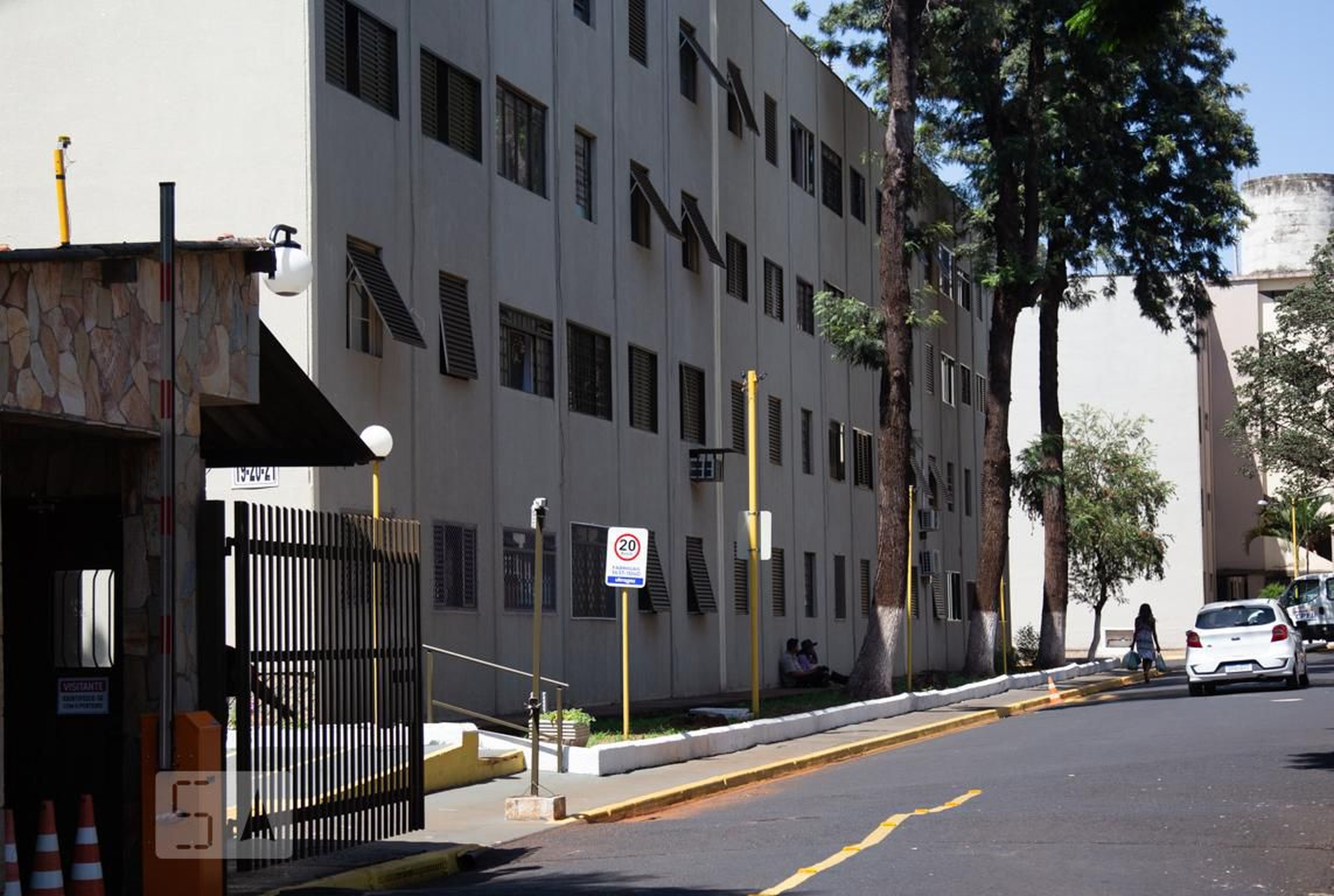 Fachada do Condomínio Condomínio Delboux