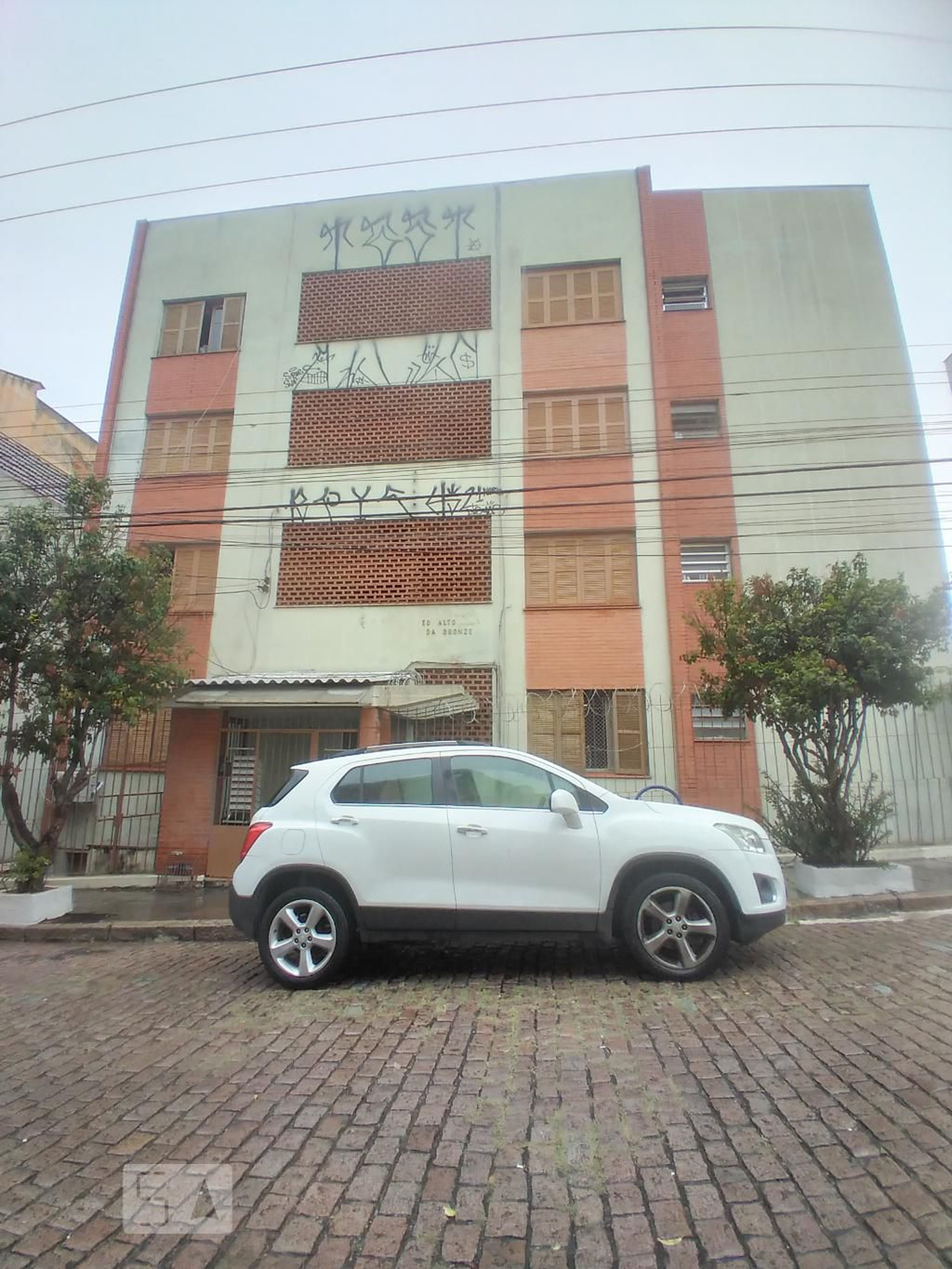 Fachada Condomínio Alto da Bronze