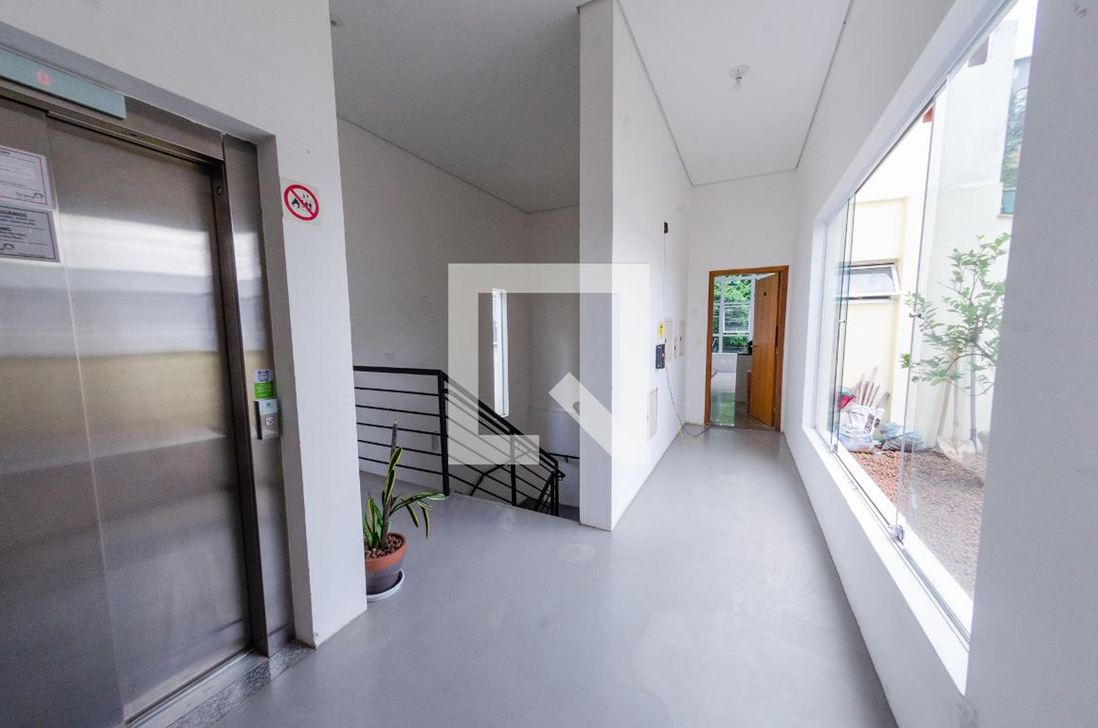 Hall - 