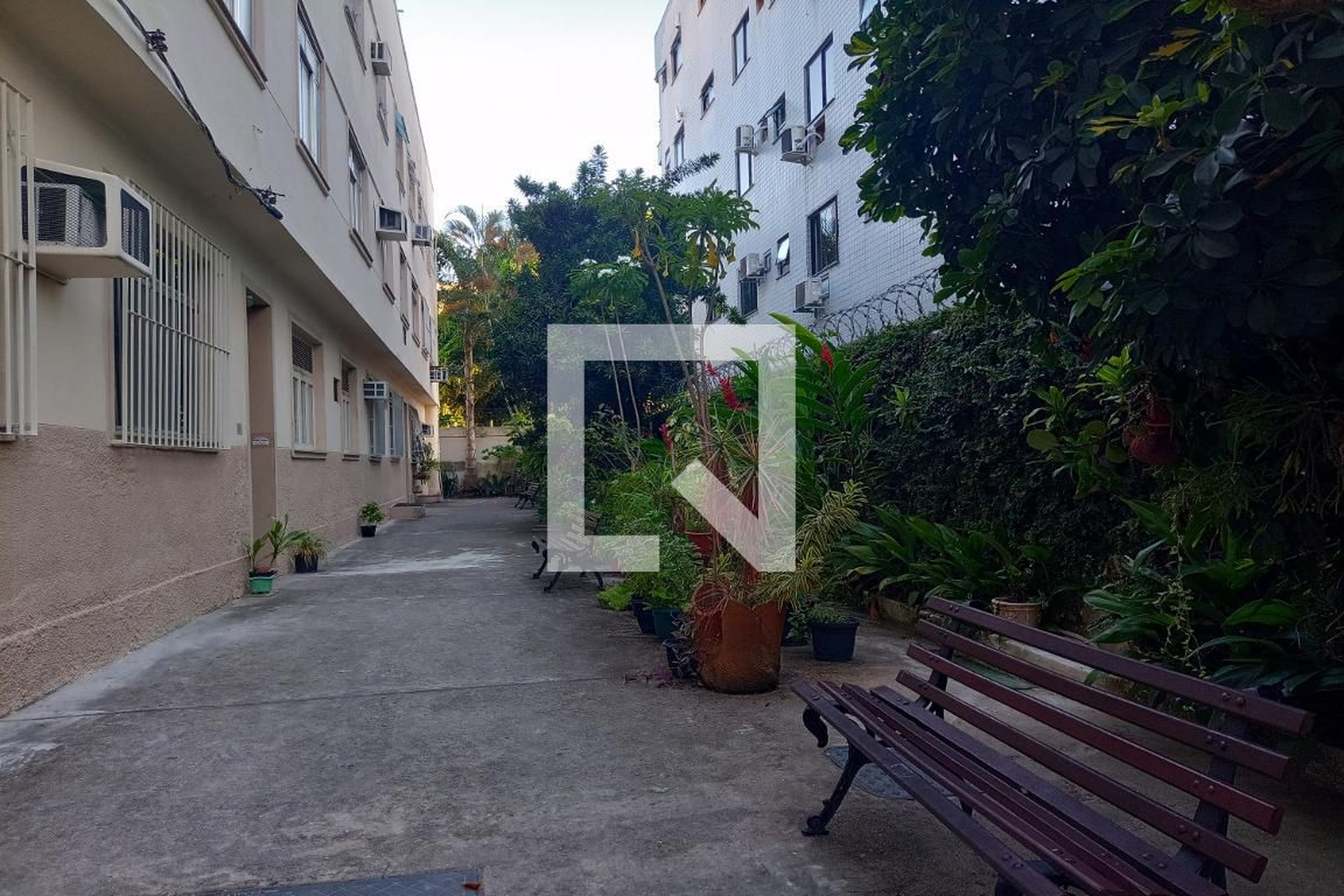 Condomínio - Santa Amélia