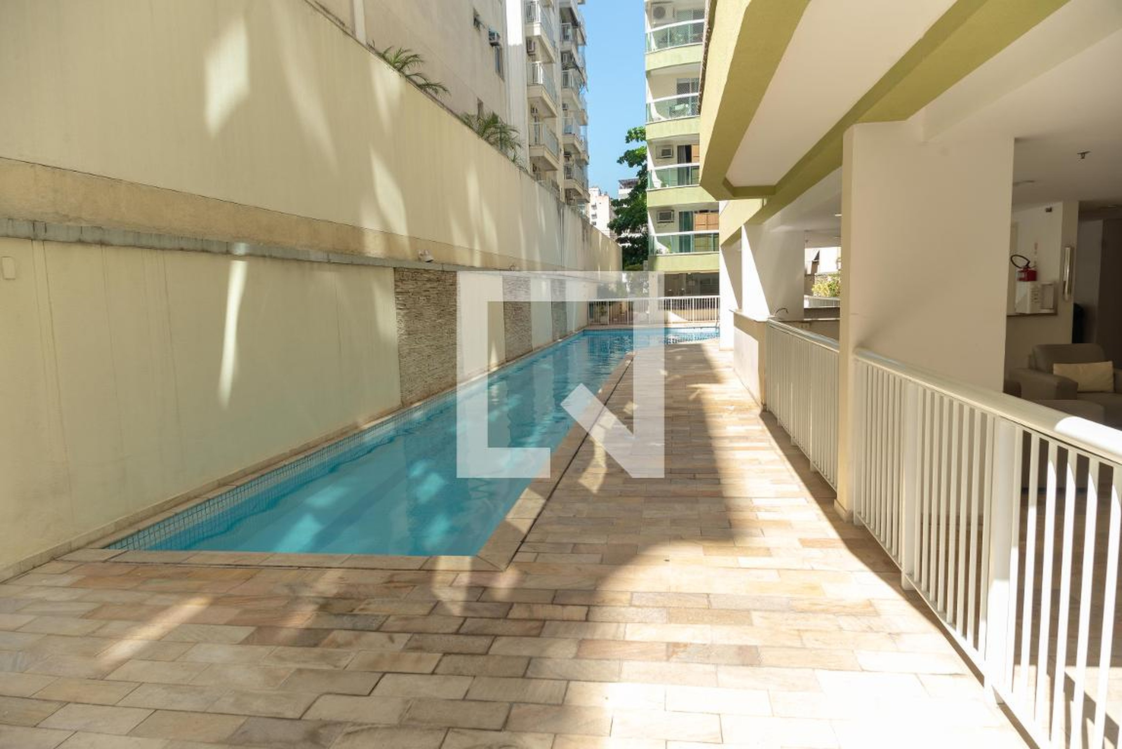 Piscina - Botafogo Des Arts