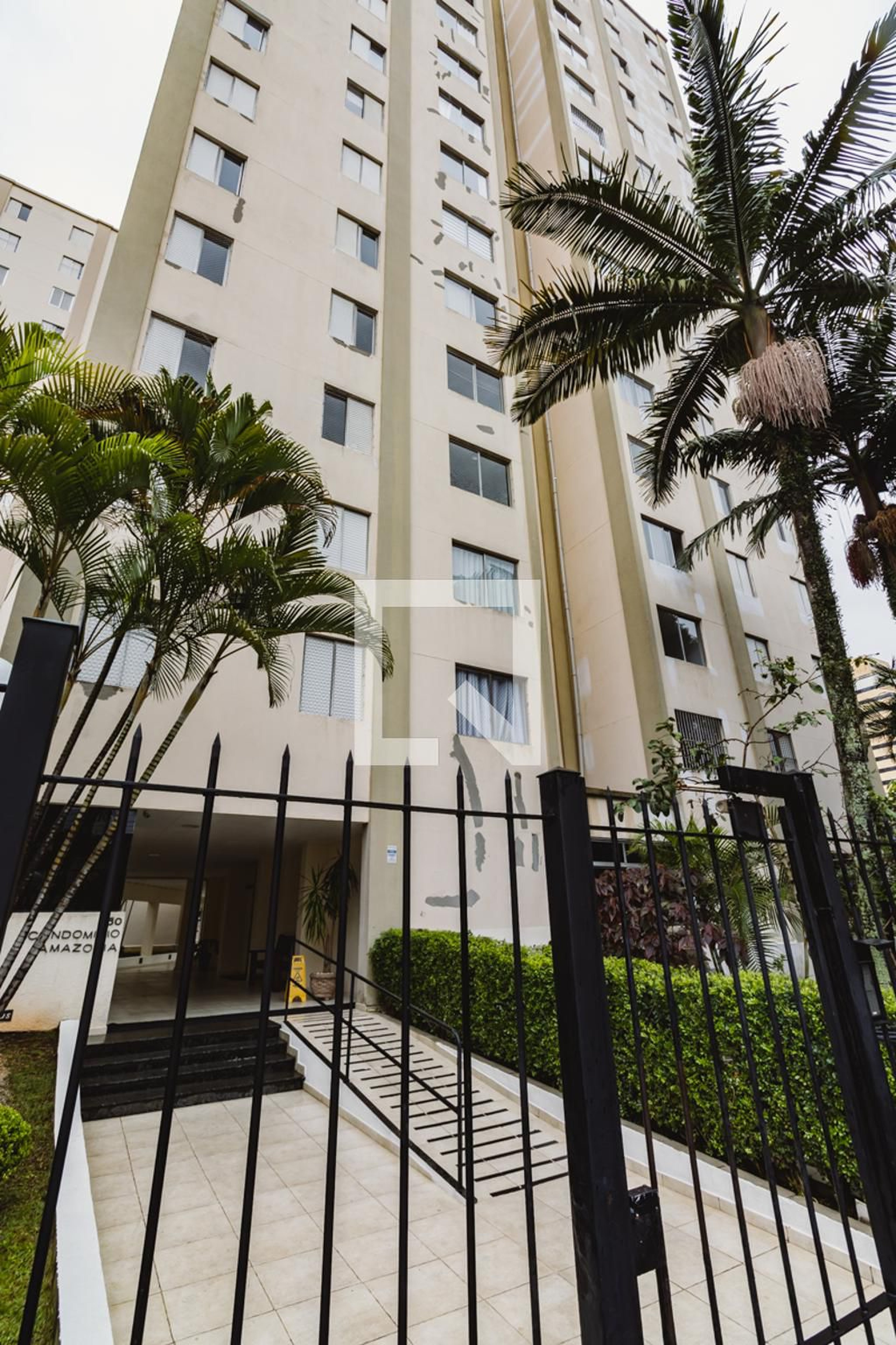 Fachada Condomínio em Rua Barão do Bananal, 769