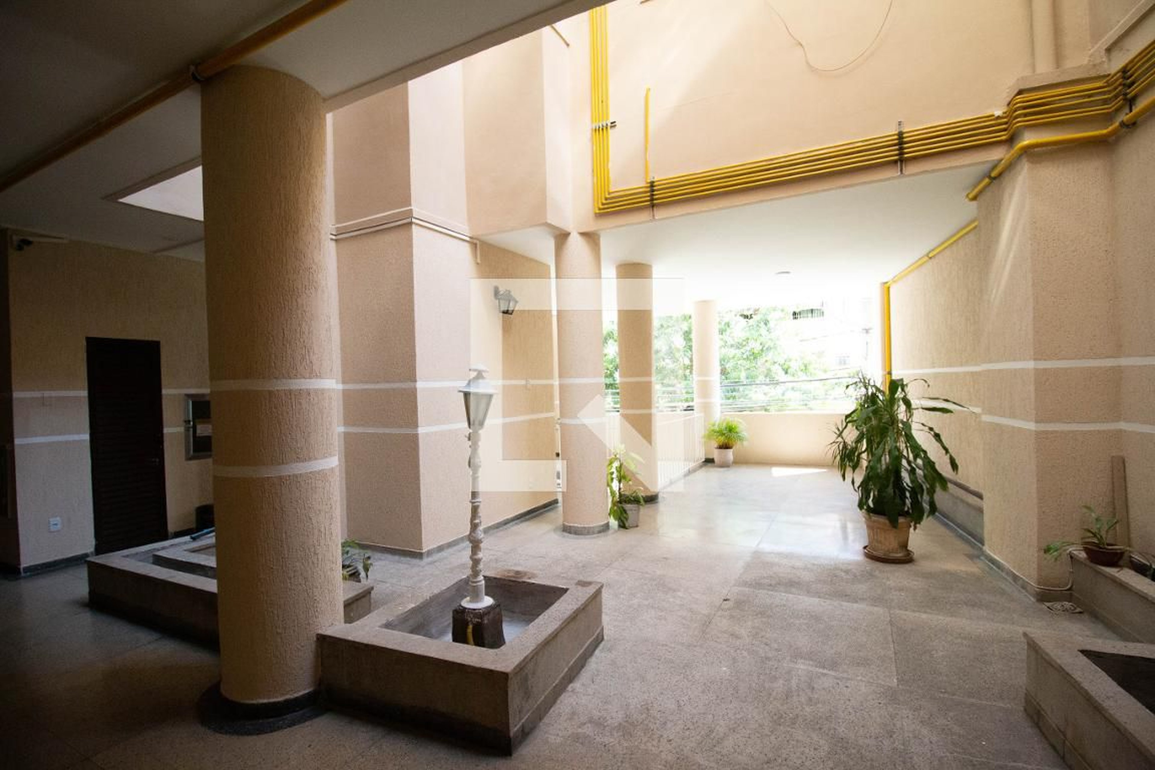 Hall entrada - Edifício Rosana