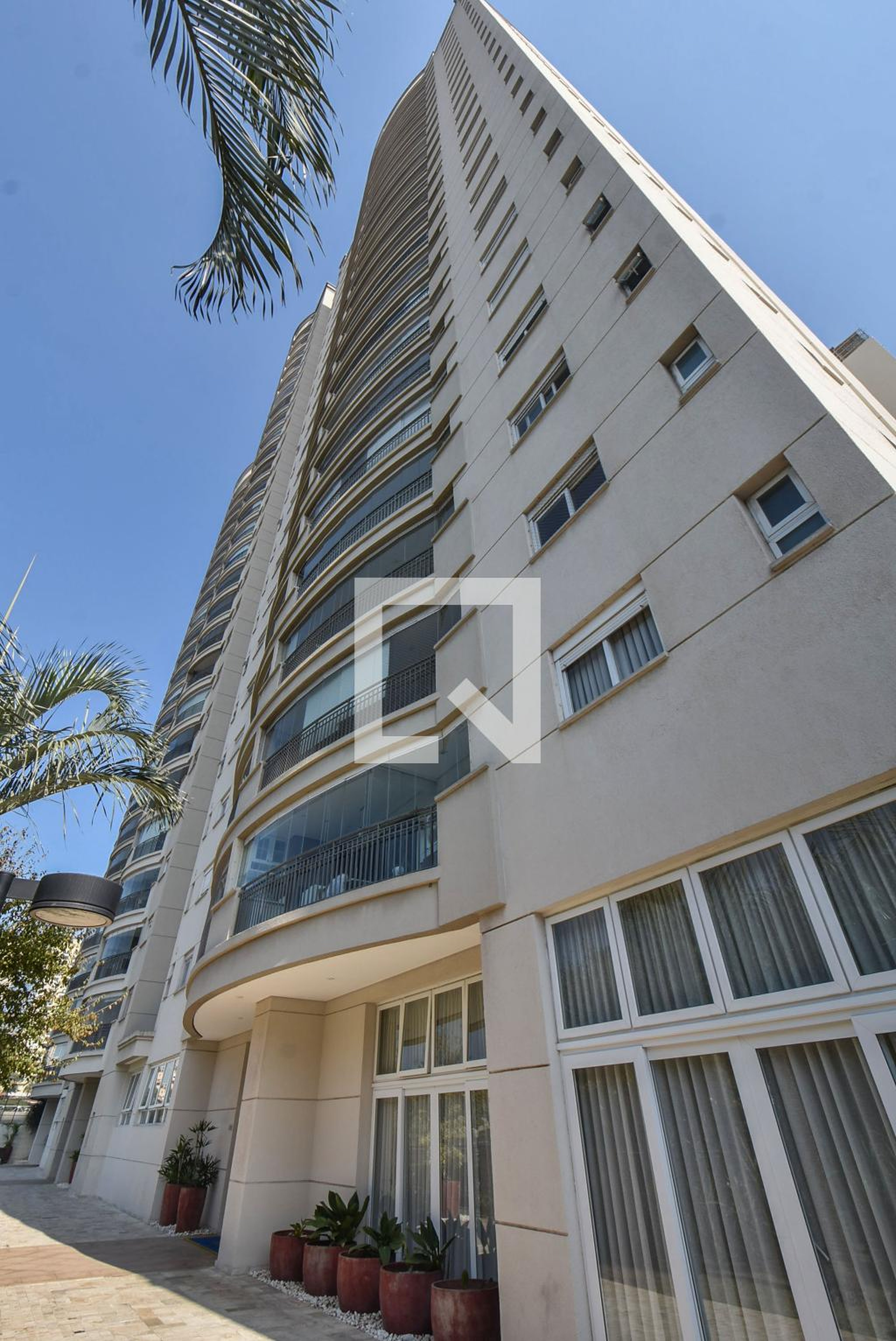 Prédio Condomínio Winner Family Club