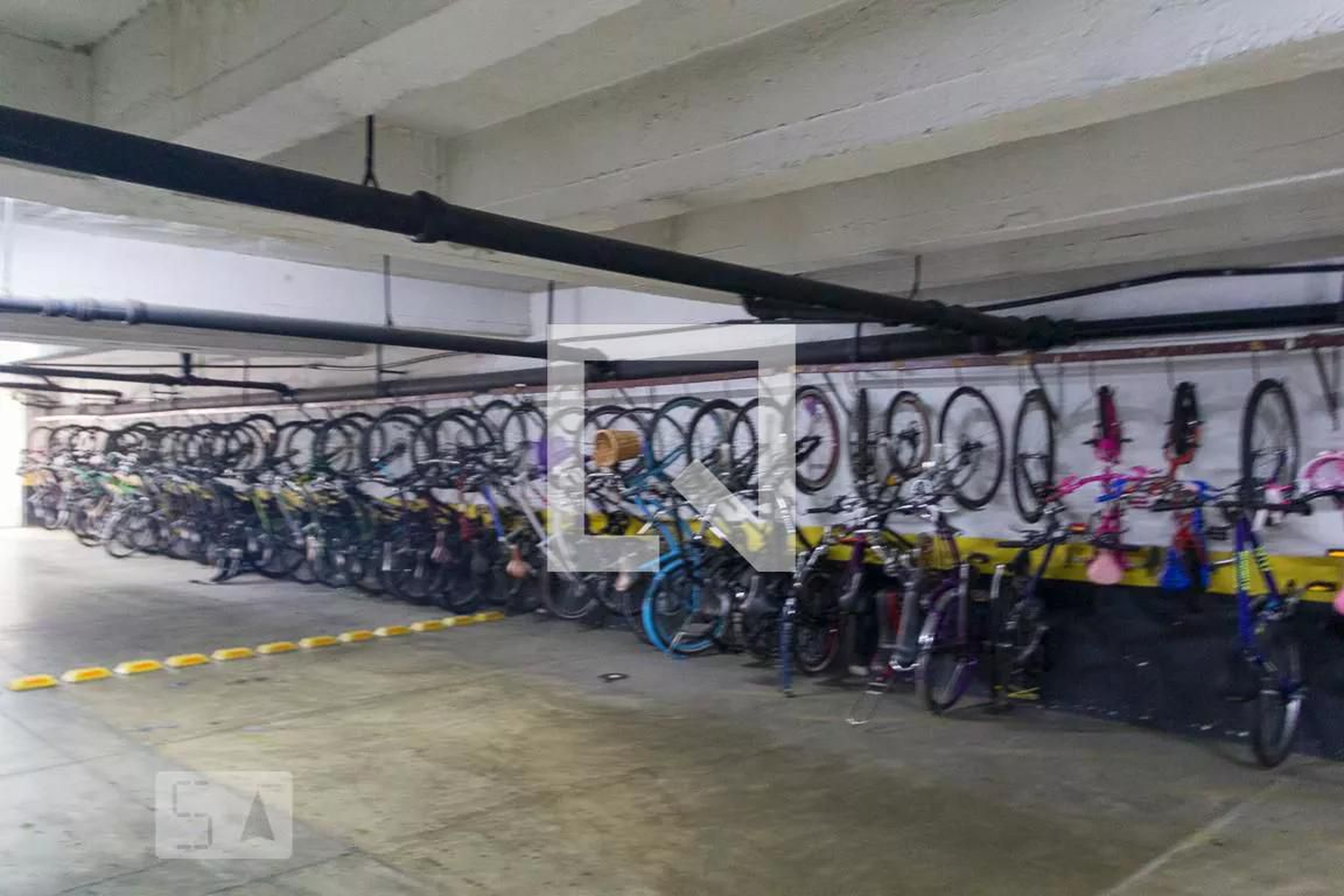 Bicicletário - Maison Tourraine I Loire