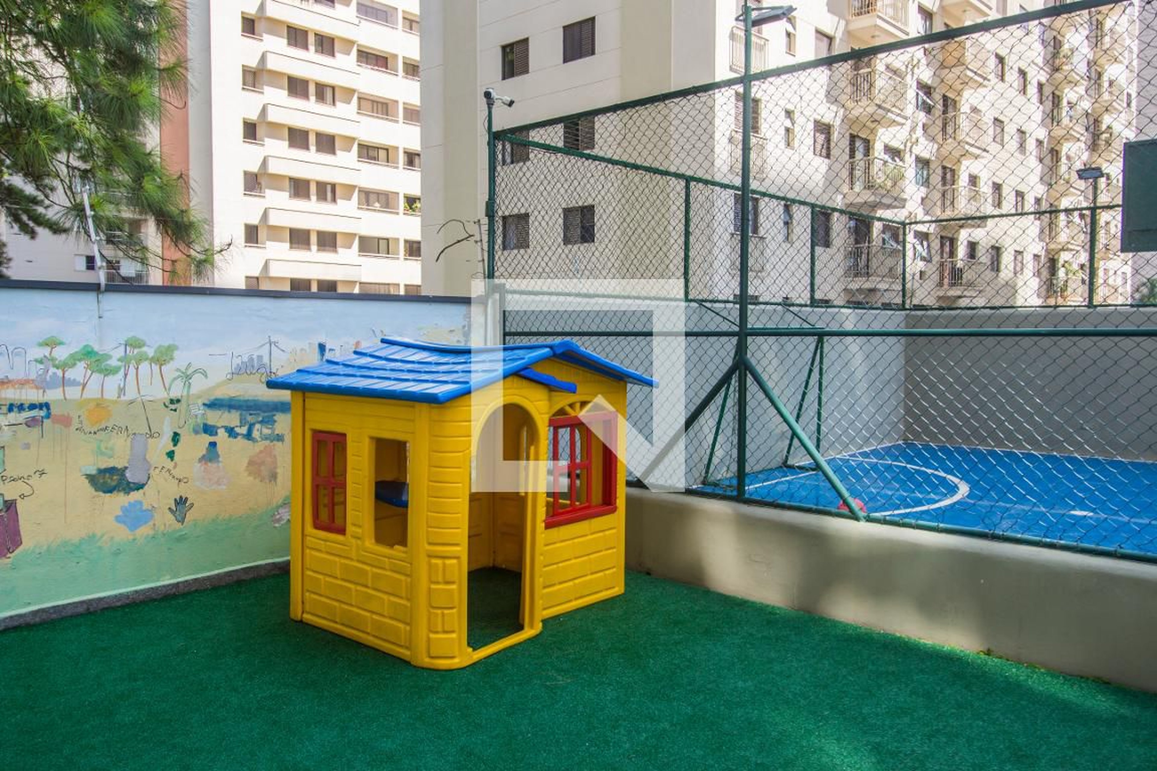 Playground - Edifício Granville