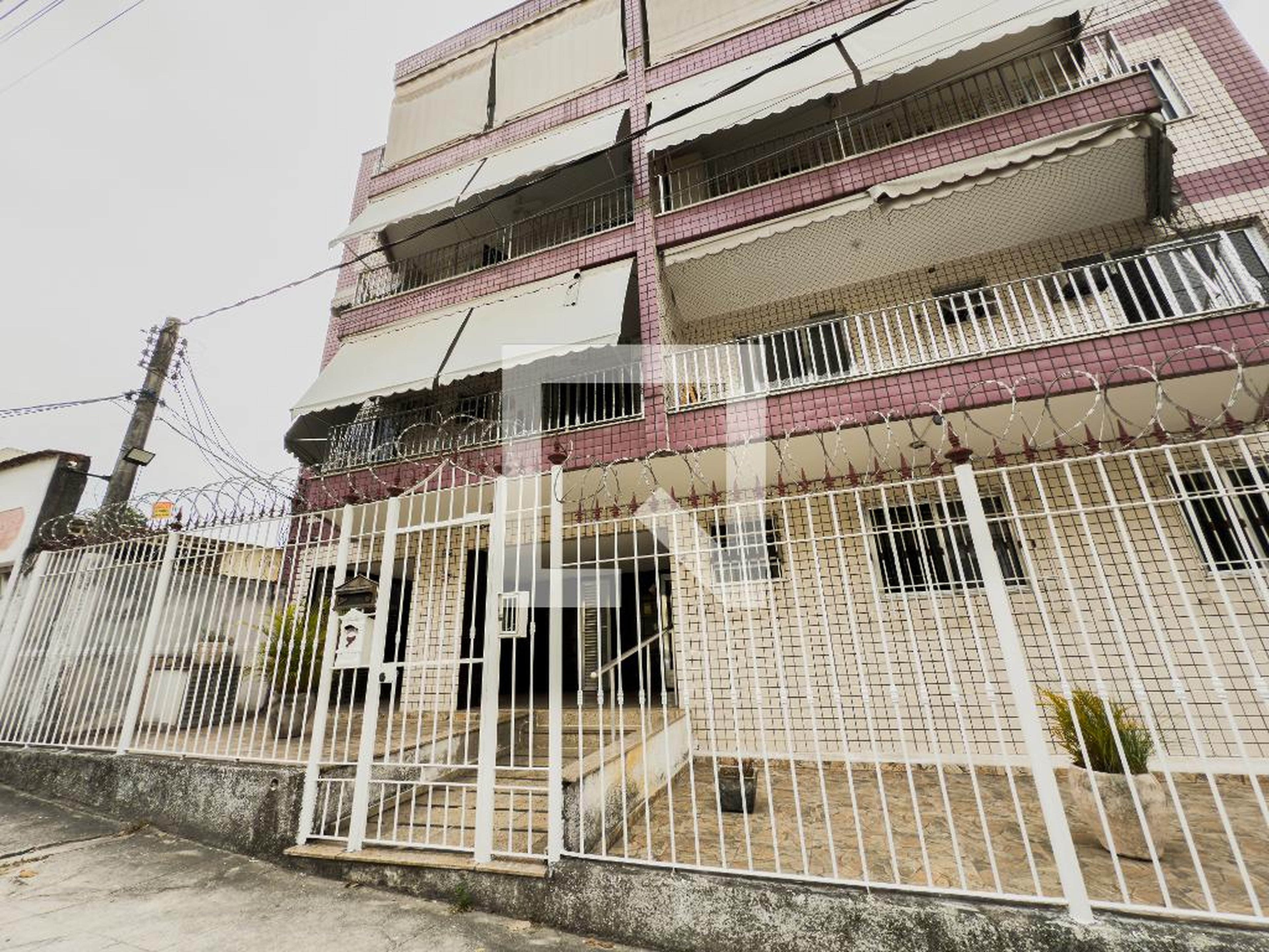 Fachada do Prédio Condomínio Solar da Vila da Penha