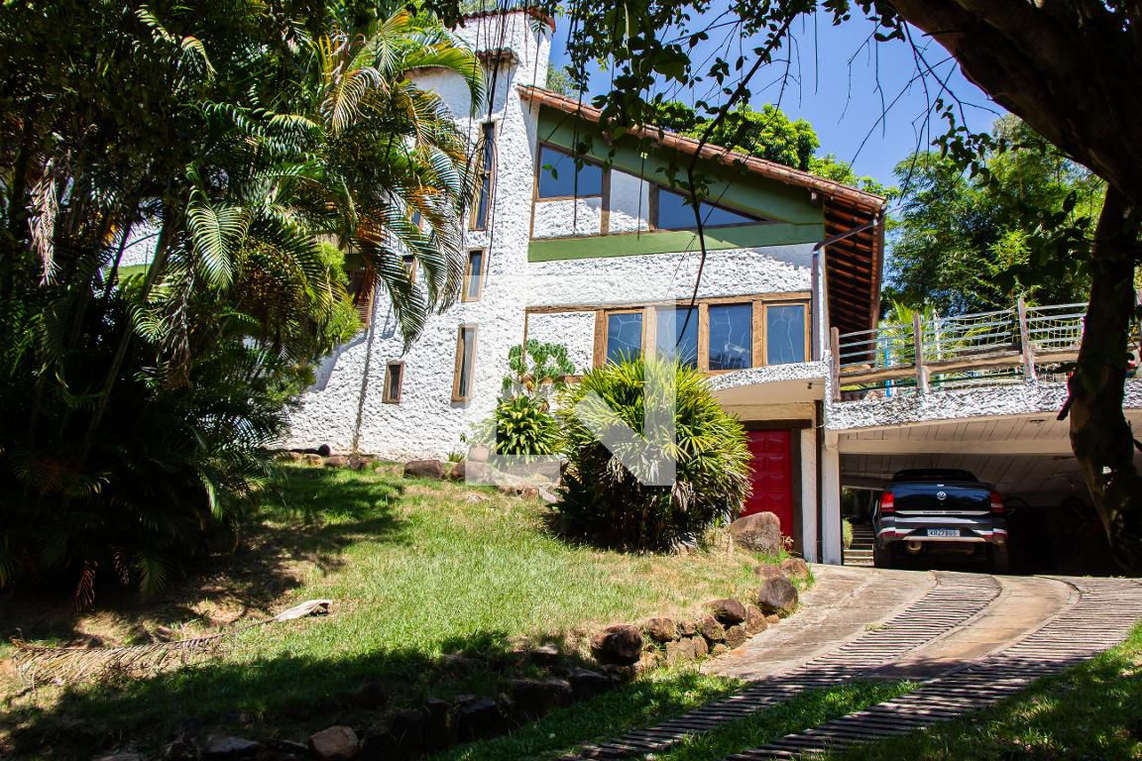 Fachada Condomínio em Romão Cortes de Lacerda, 278