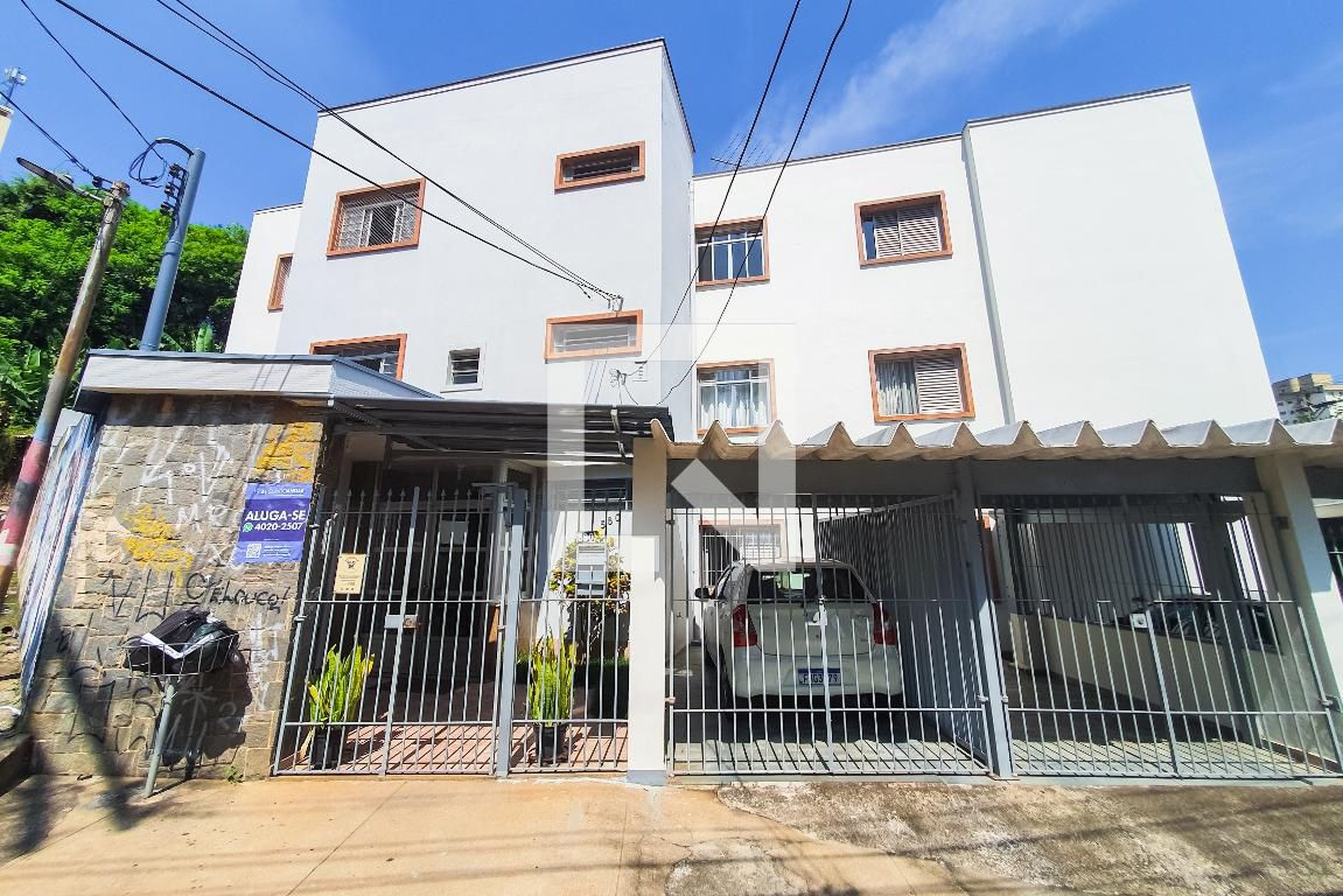 Fachada Condomínio Rua Guimaraes Passos, 580