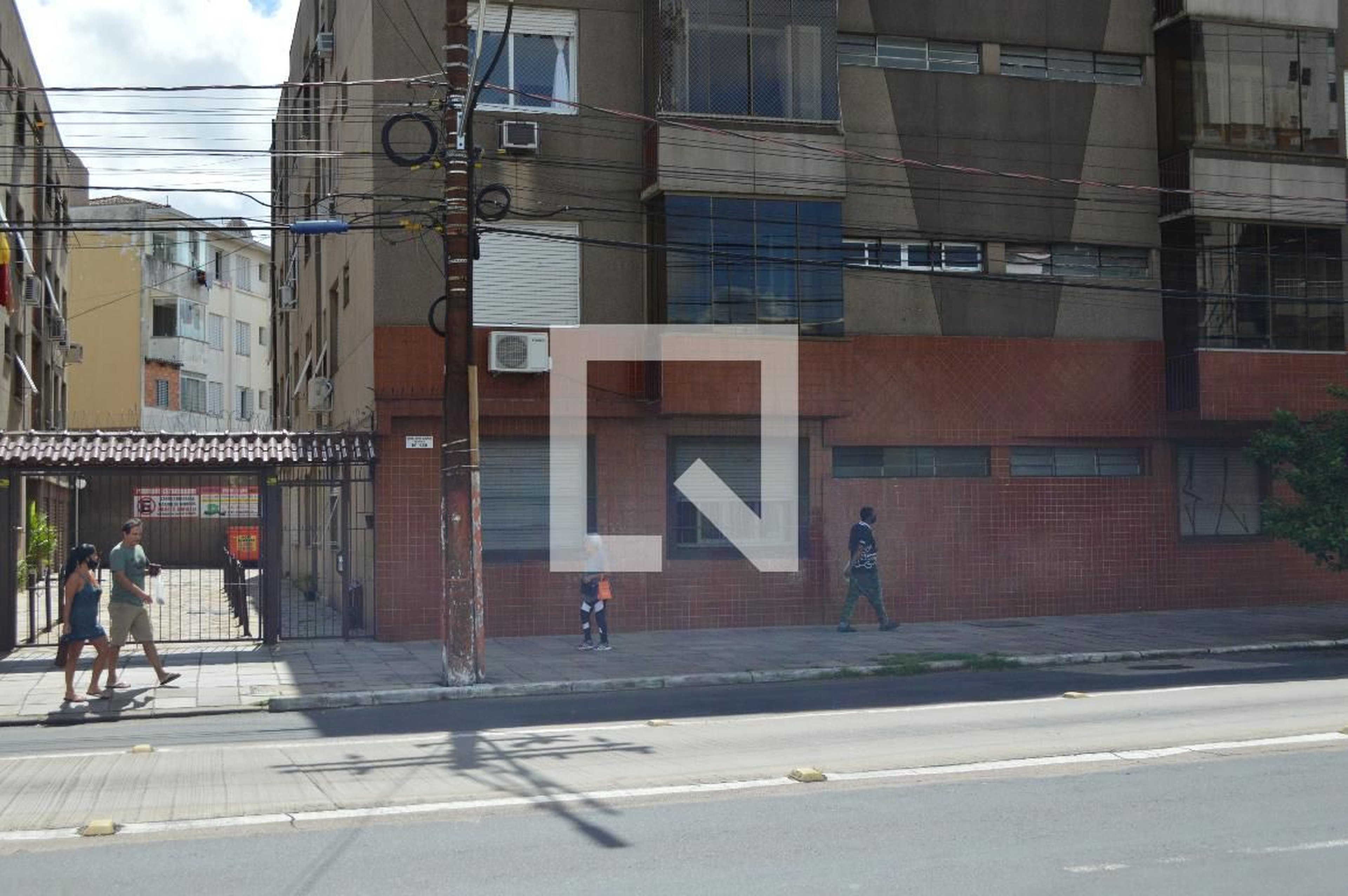 Fachada Condomínio em Avenida Bento Gonçalves, 138
