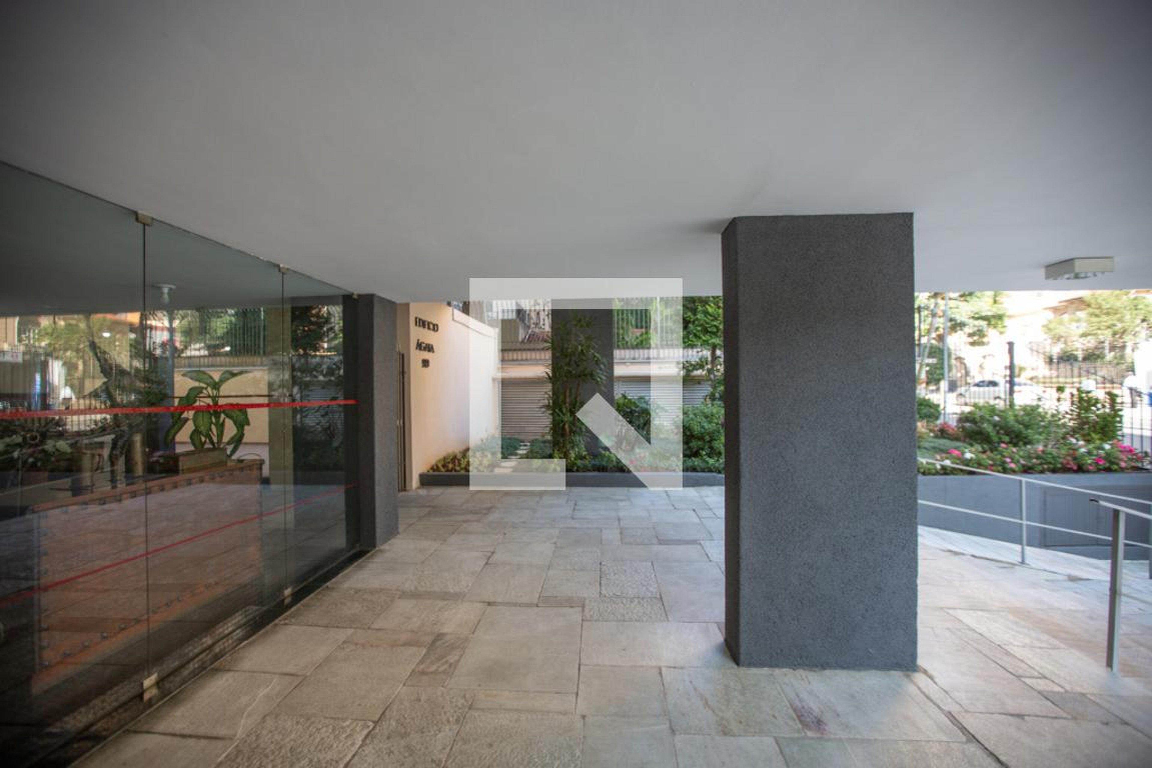 Entrada - Edifício Agatha
