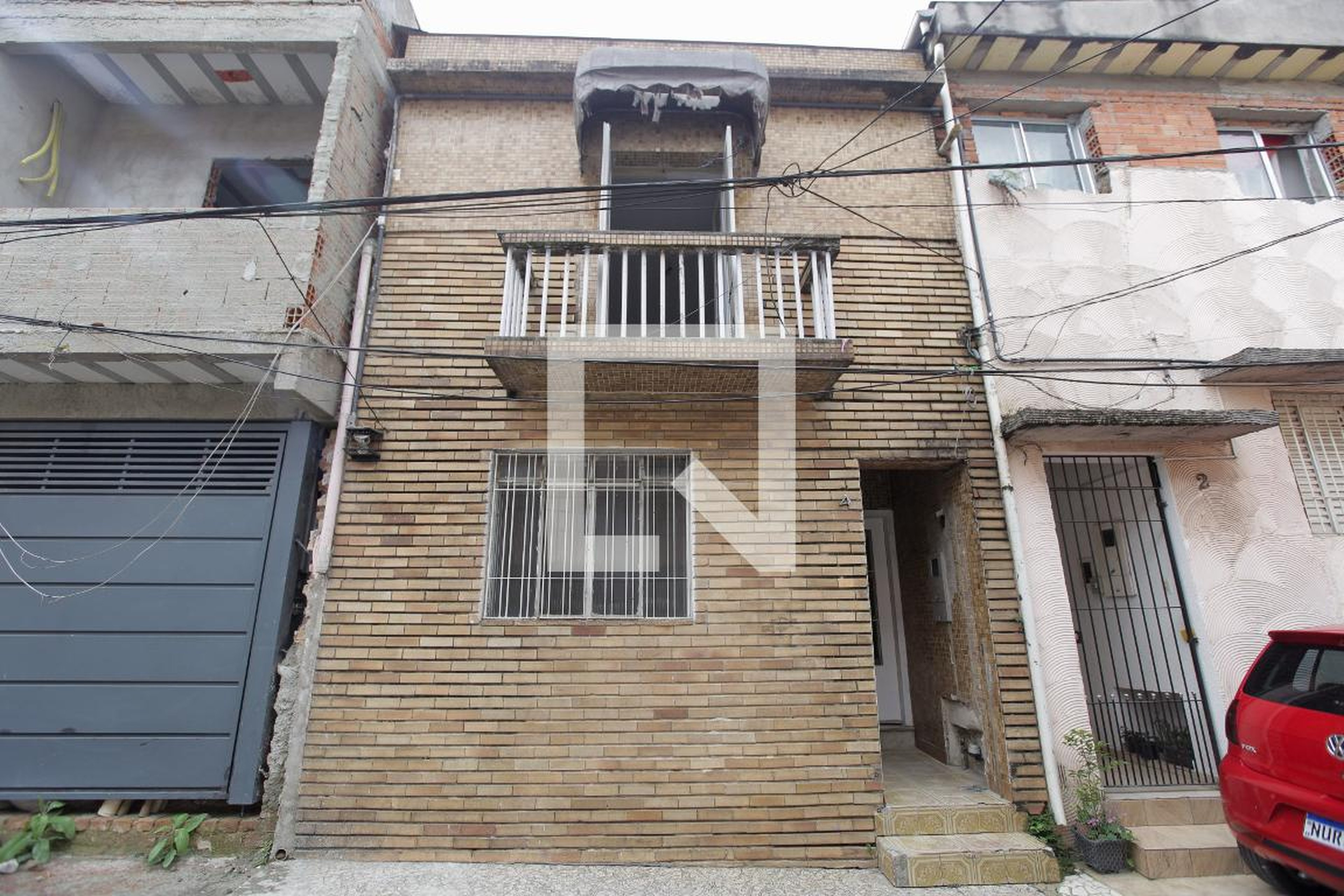 Fachada Condomínio em Rua Coronel Cintra, 147