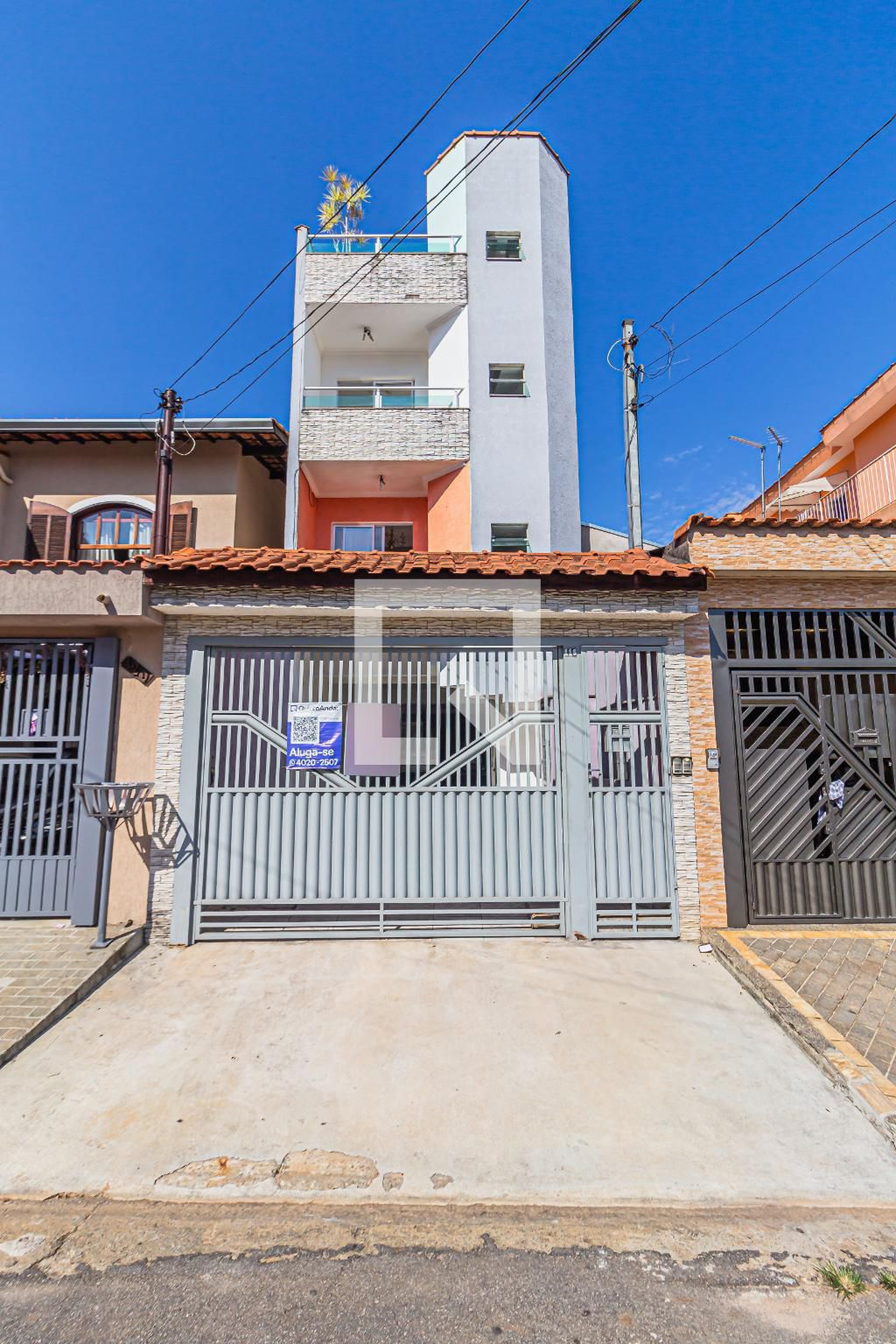 Fachada Condomínio em Rua Sergipe, 116