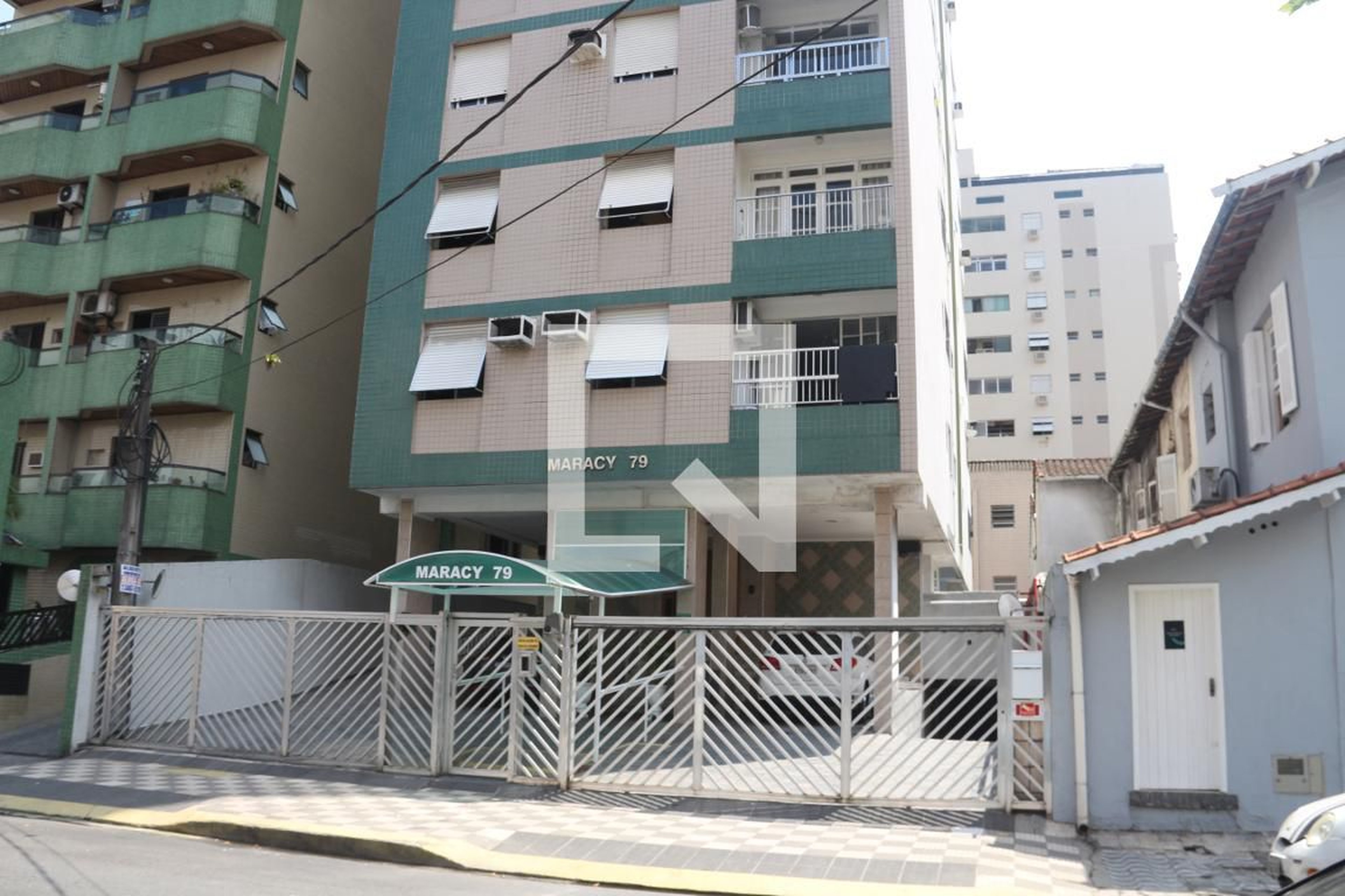 Fachada do Prédio Condomínio ed Maracy
