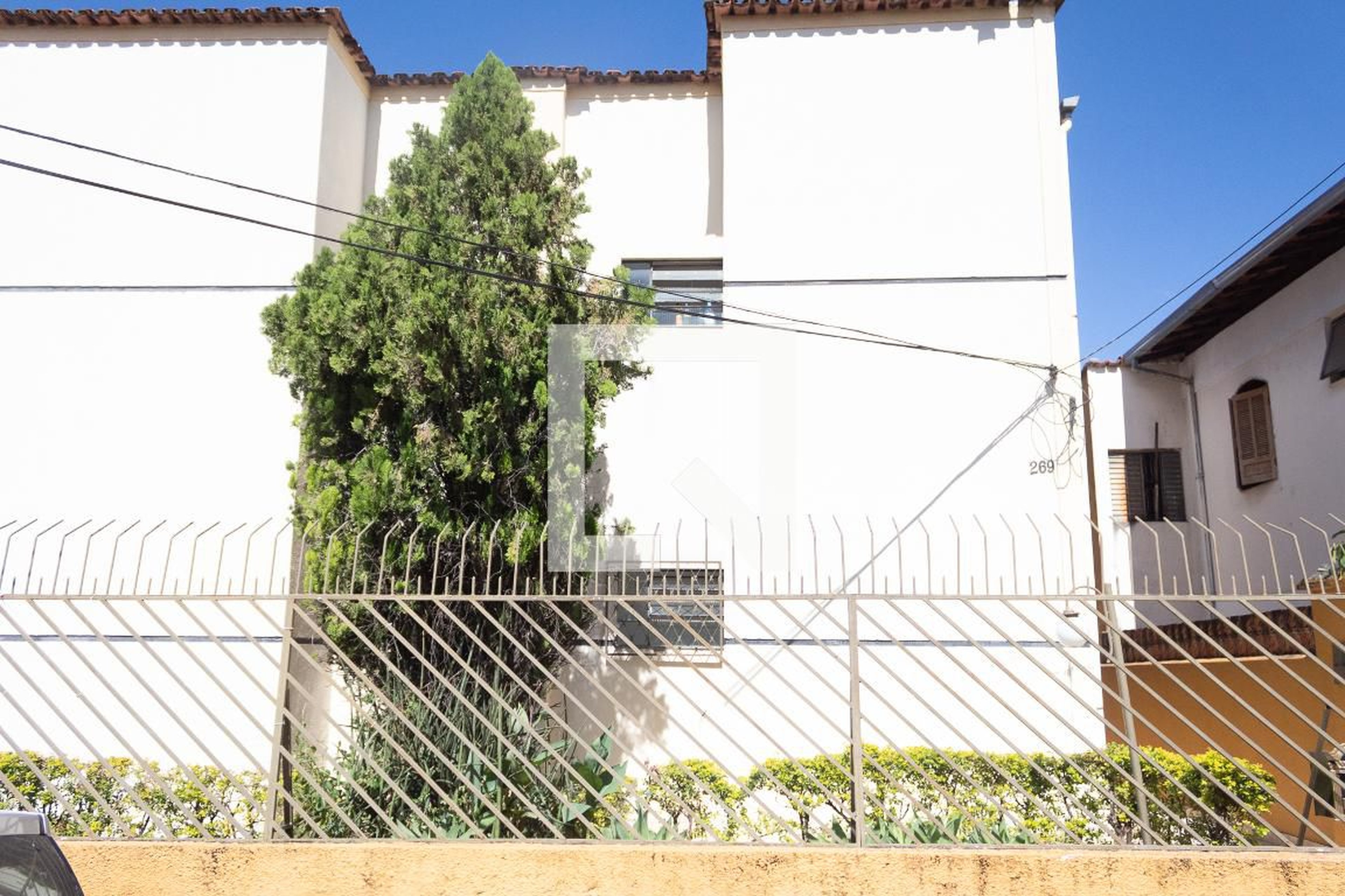 Fachada Condomínio em Rua dos Xavantes, 269