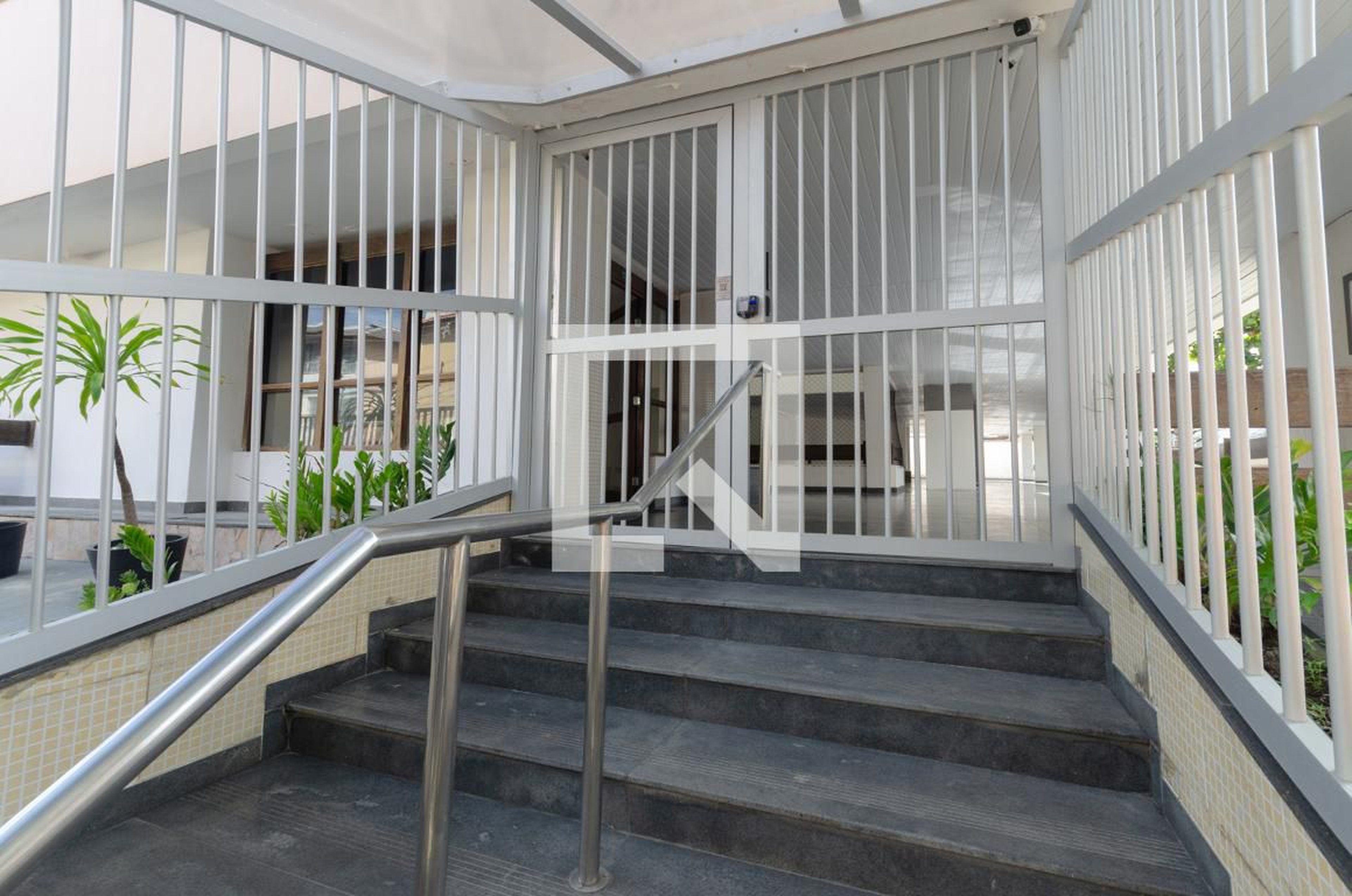 Entrada - Edifício Praia da Pituba