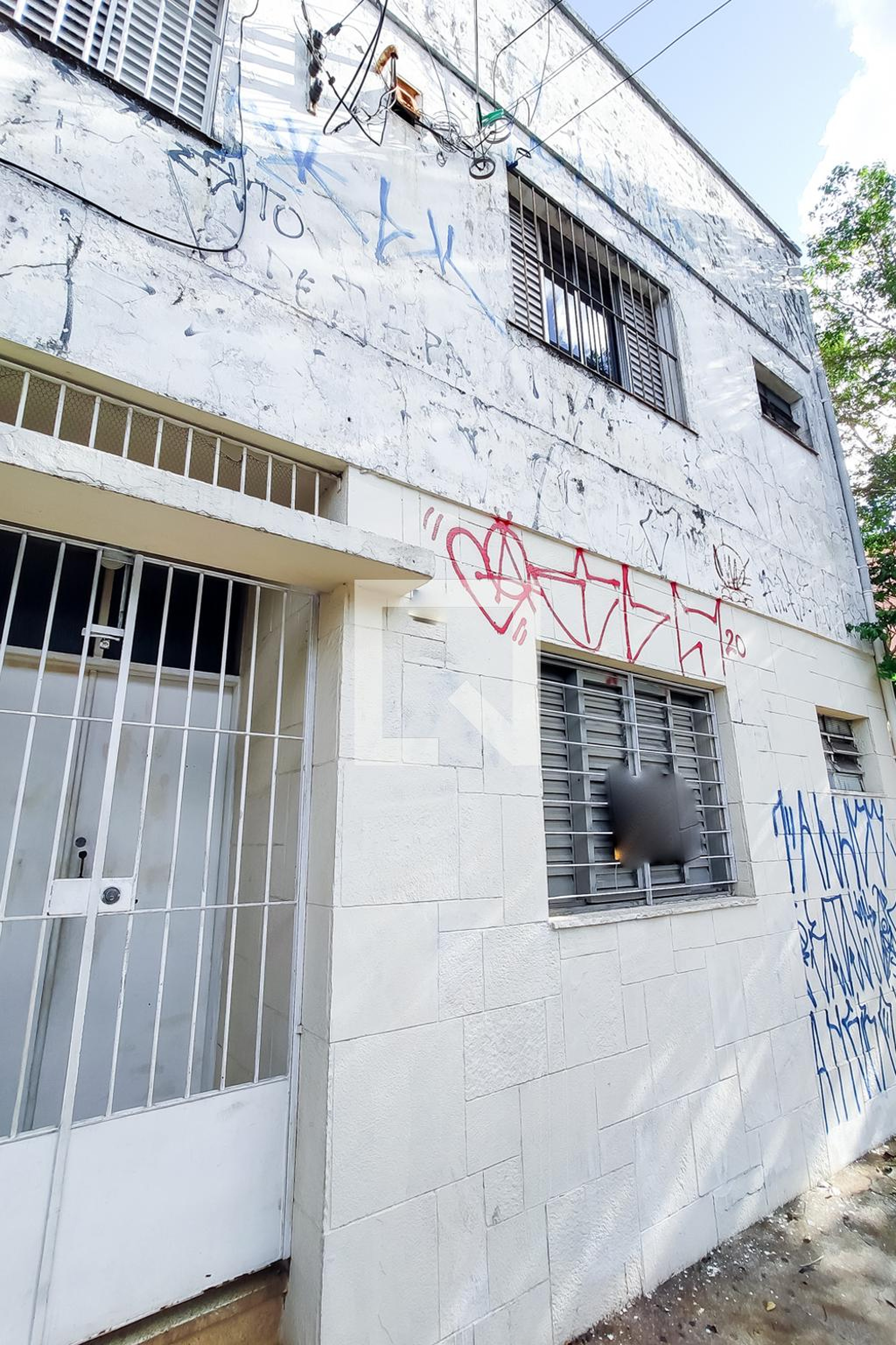 Fachada Condomínio em R. Tamoios, 468