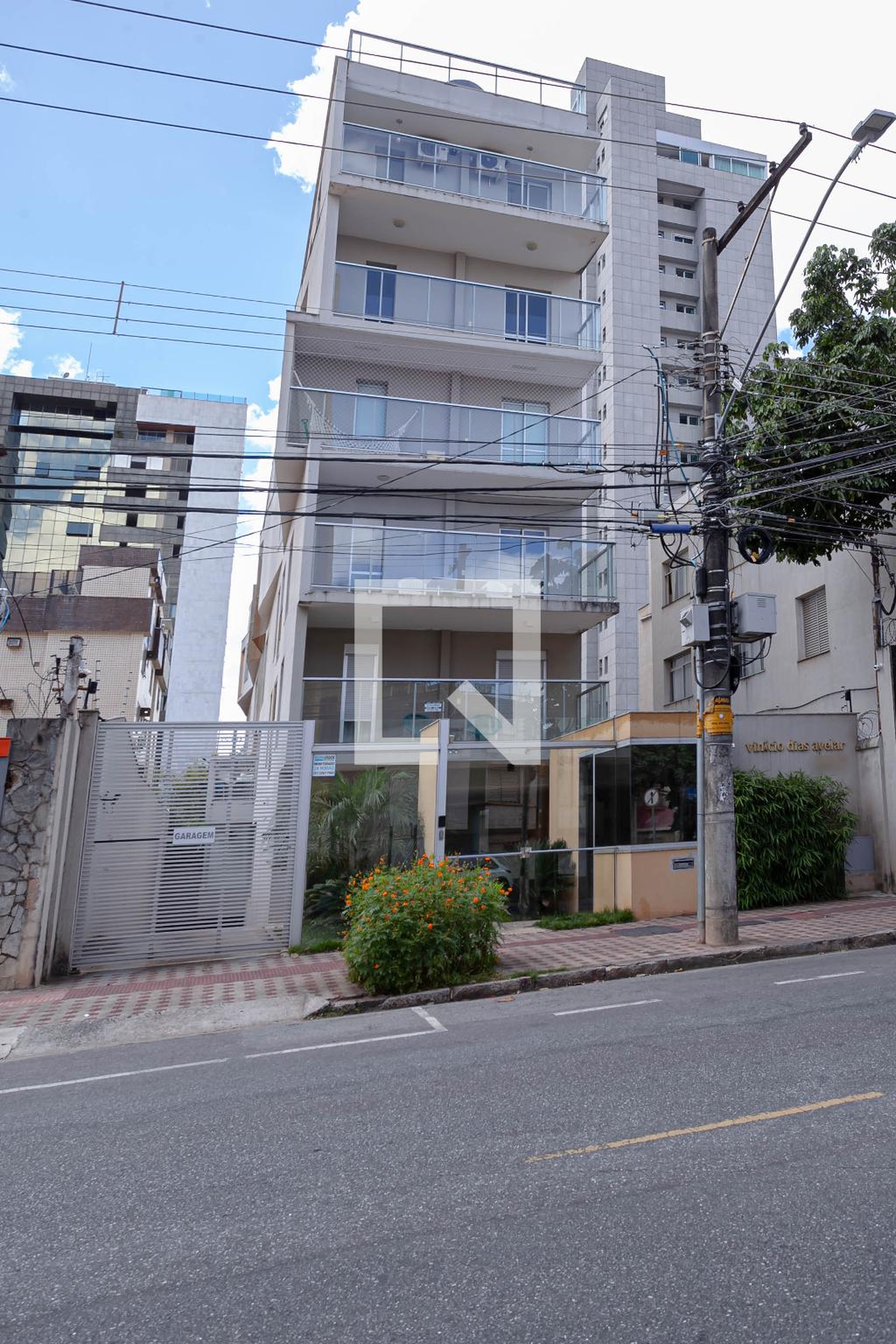 Fachada do prédio Condomínio Ed Vinicius Dias Avelar