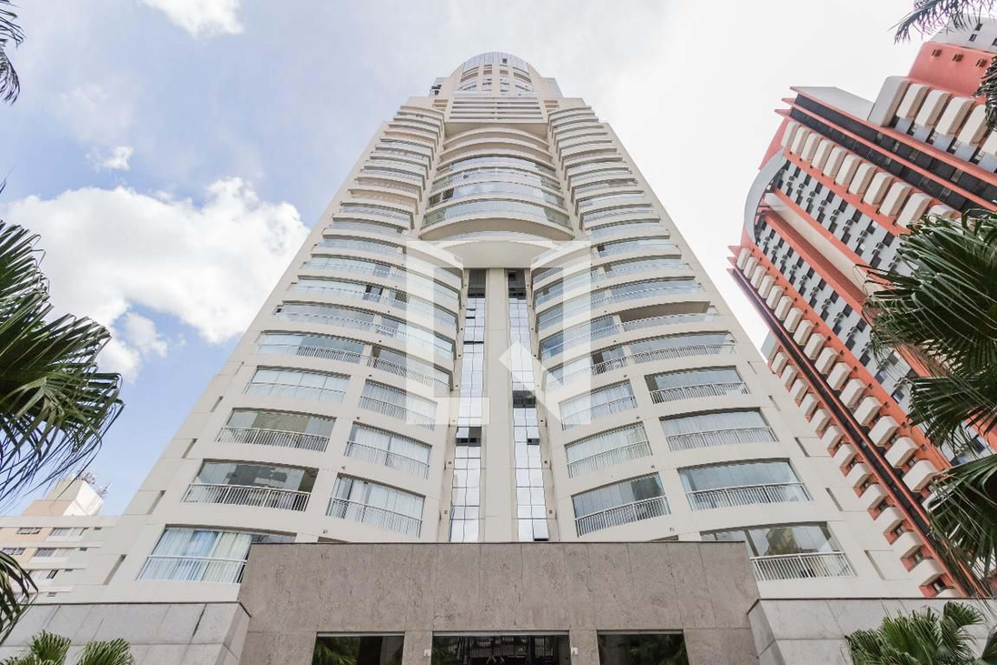 Prédio Condomínio Mandarim