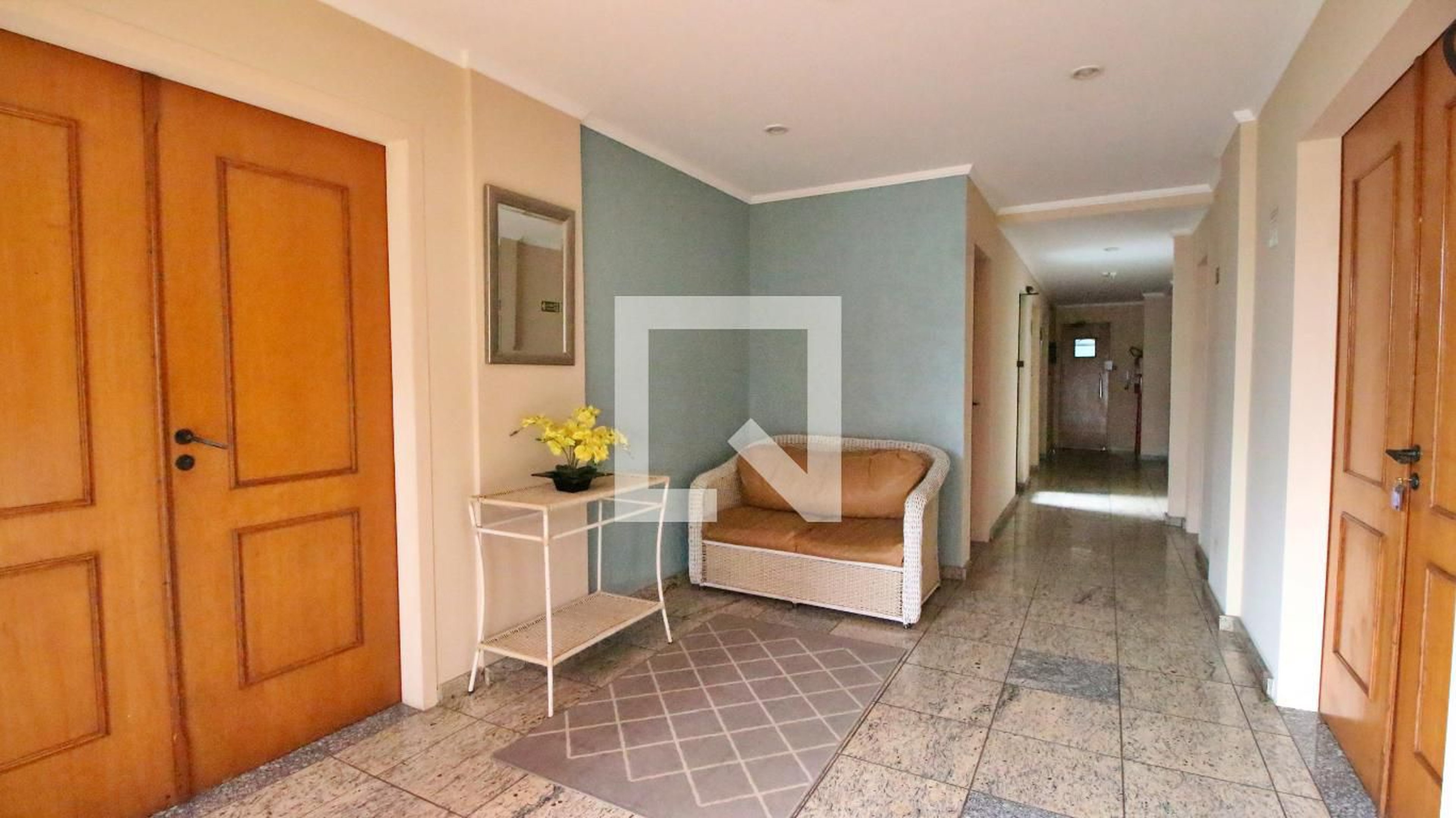 Hall de Entrada - New Port