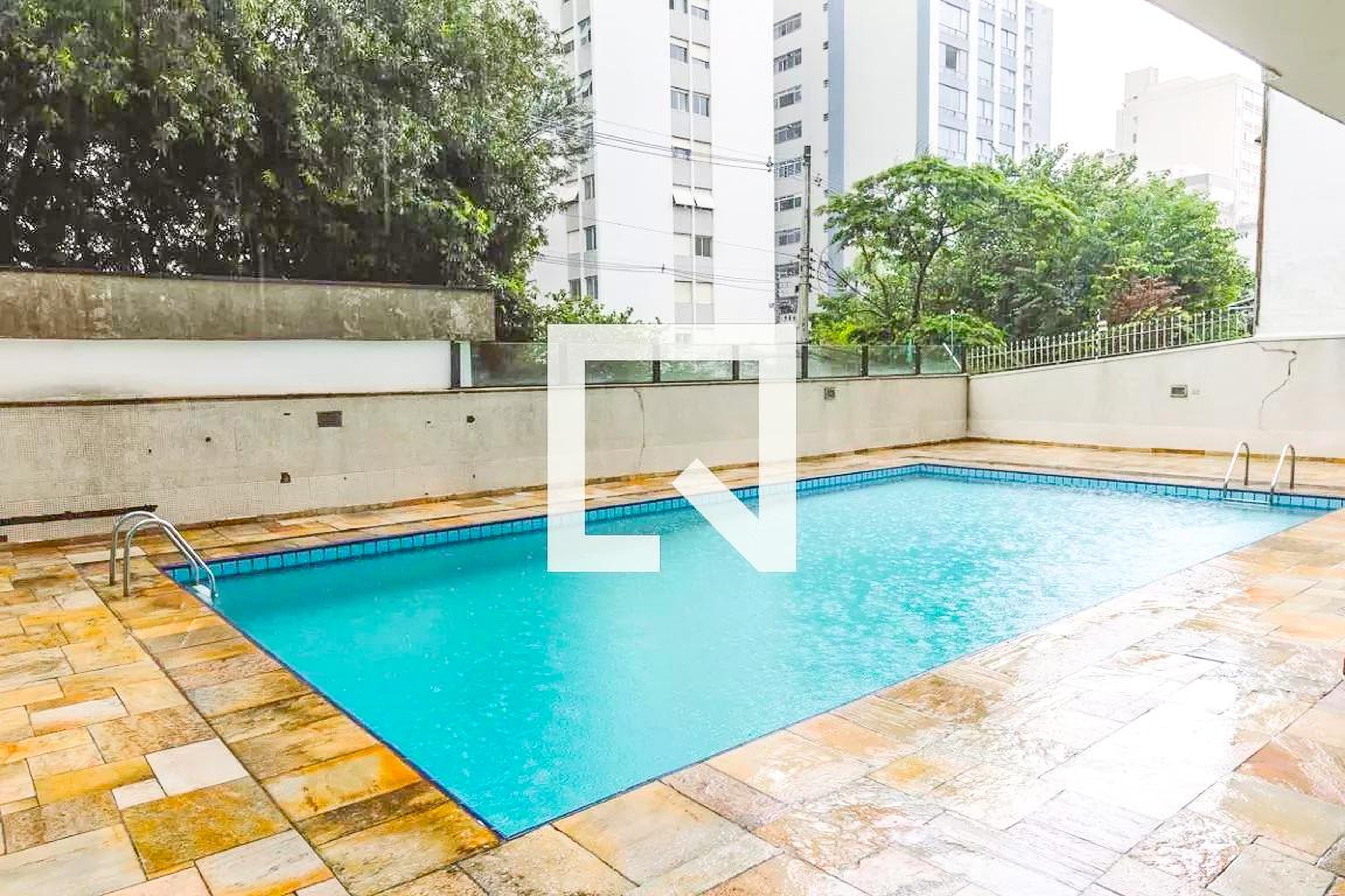 Área comum - Edificios Dr Rubens V de Brito e Dona Elza S de Brito