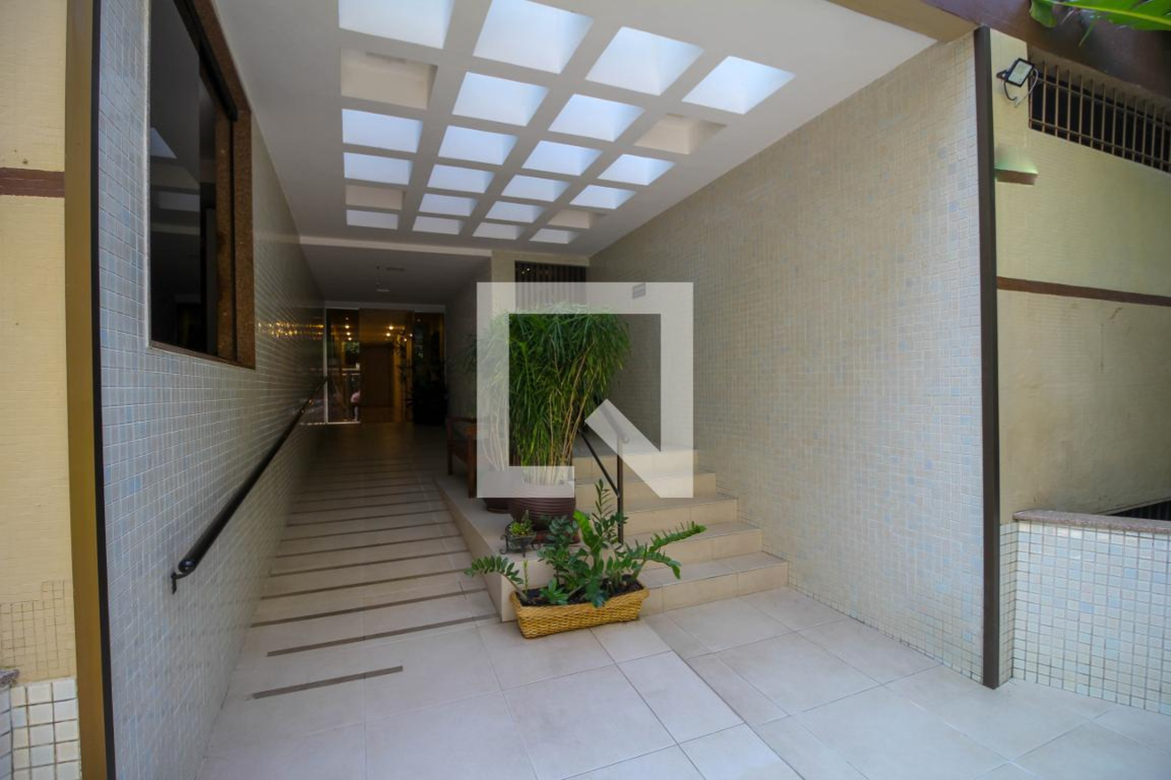 Entrada do Prédio - Edifício Conde Aparício