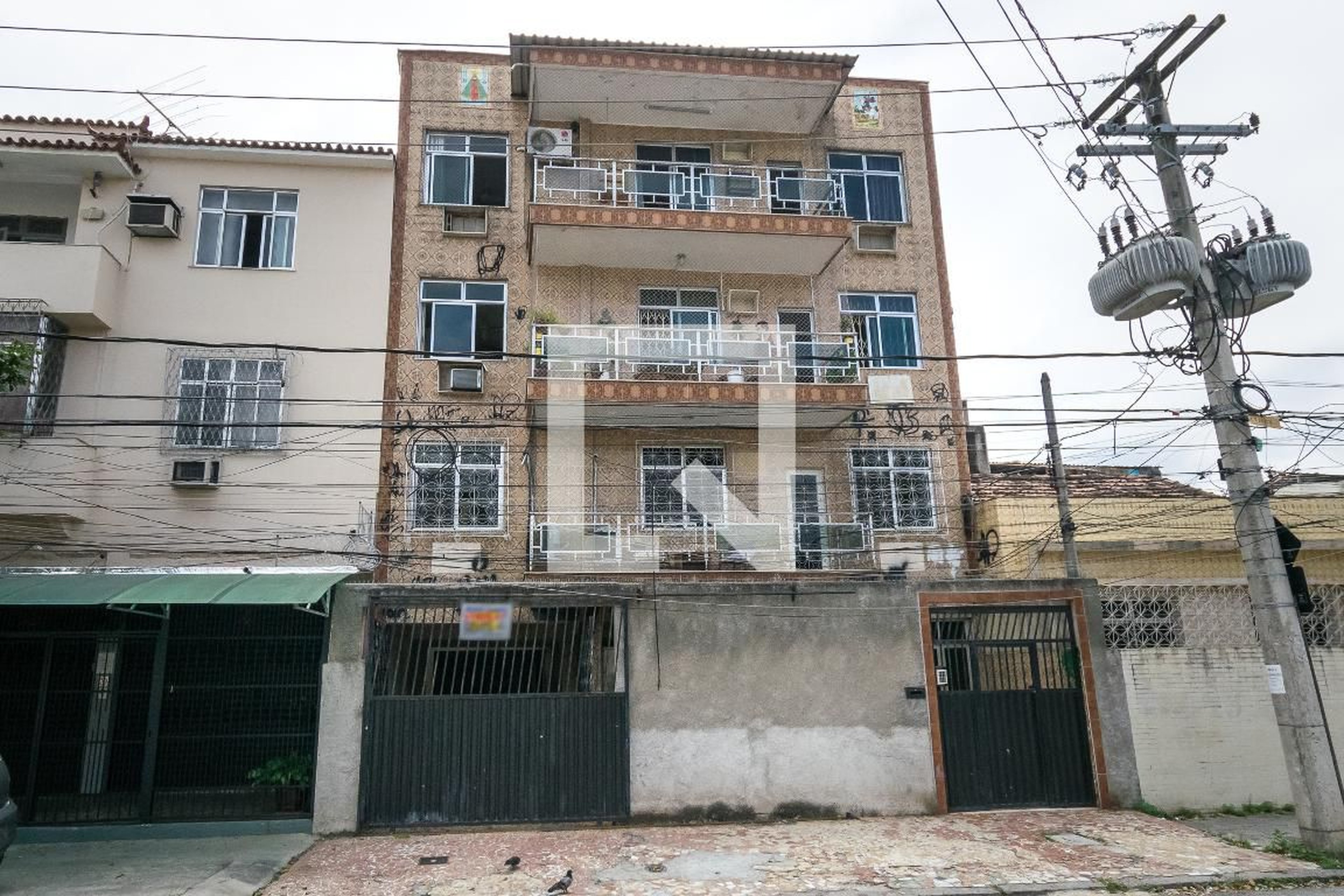 Fachada do Prédio Condomínio em Rua Aimoré, 144