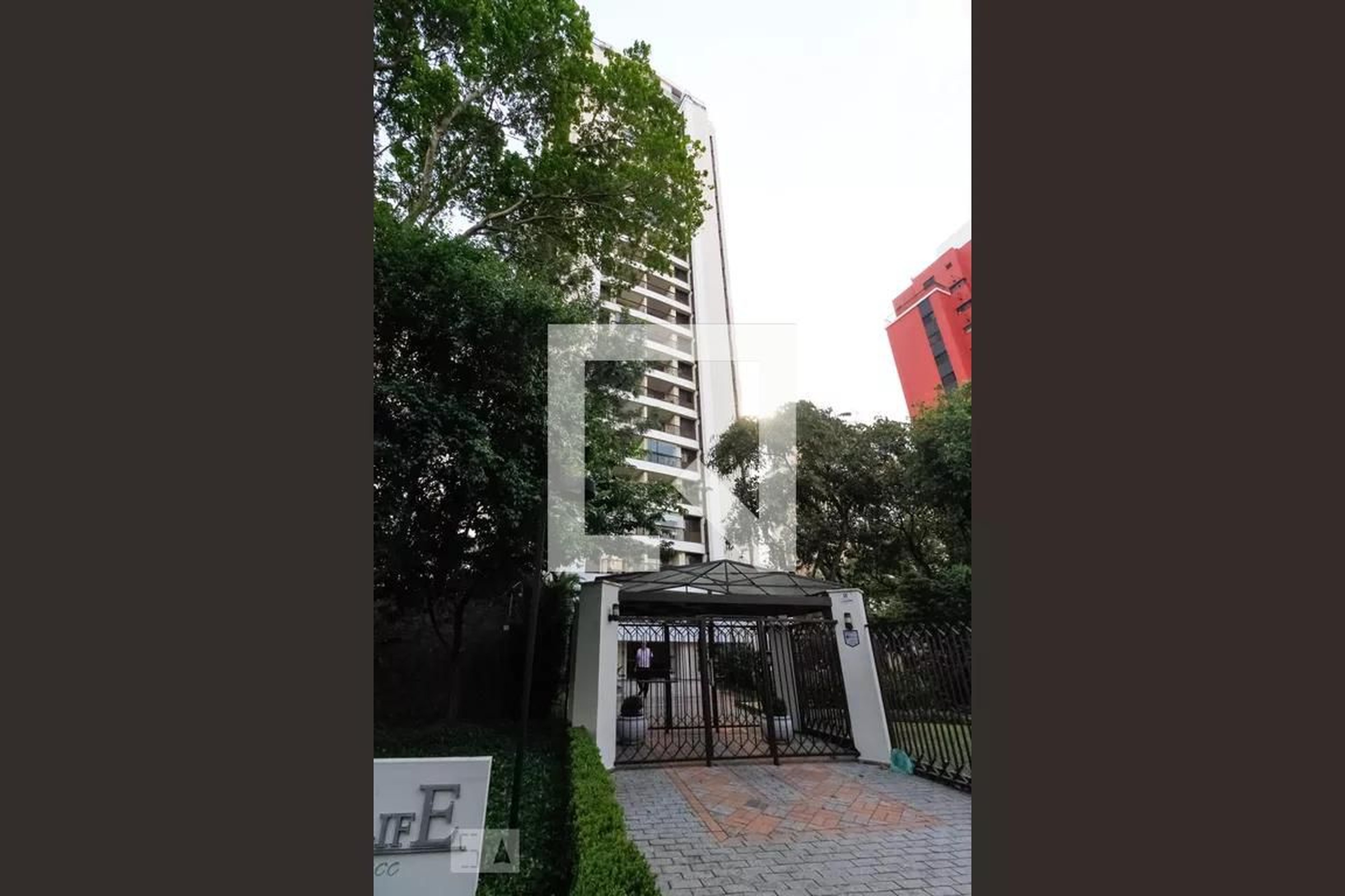 Fachada do Condomínio Condomínio The Life