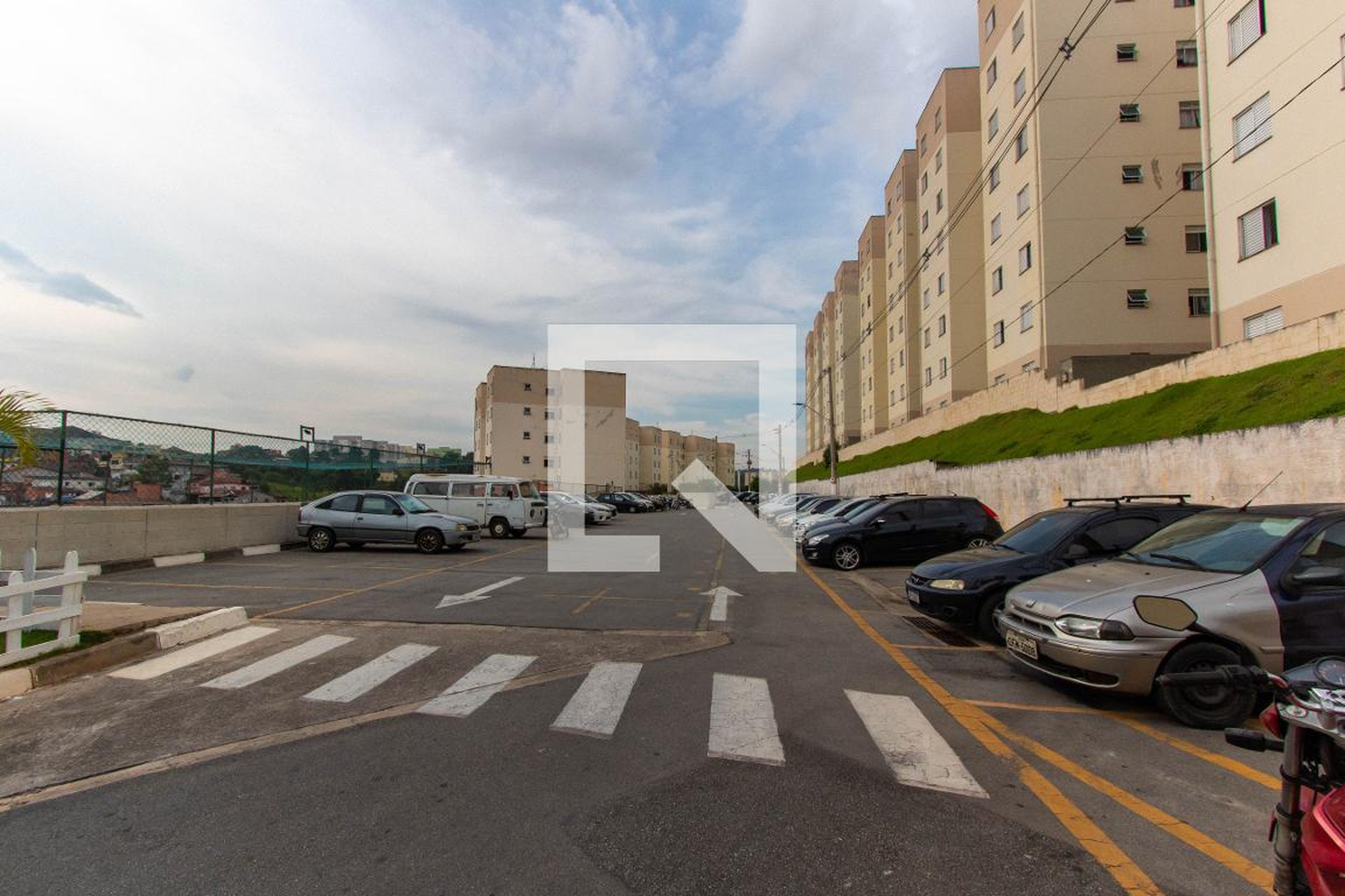 Estacionamento - Arco-Íris 1