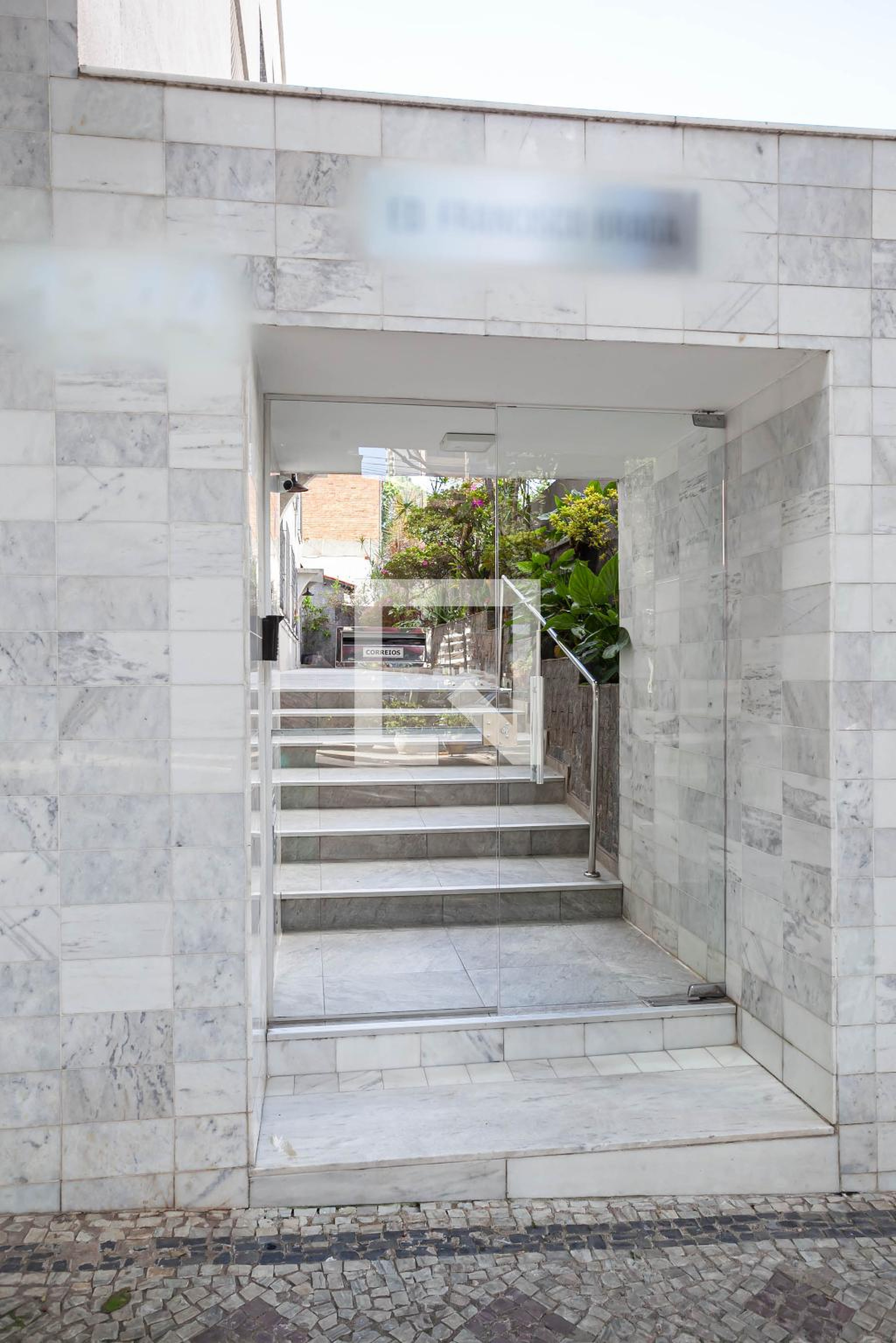 Entrada - Edifício Francisco Braga
