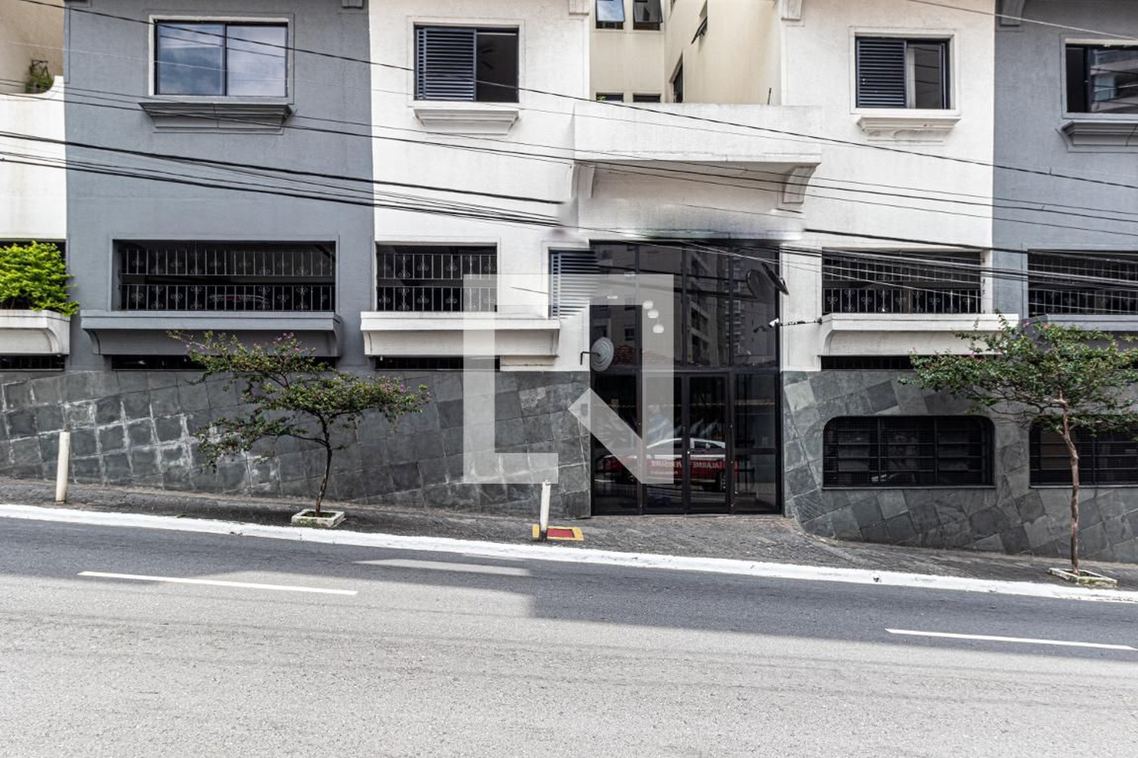 Fachada do Condomínio Condomínio Borsato Pinturas