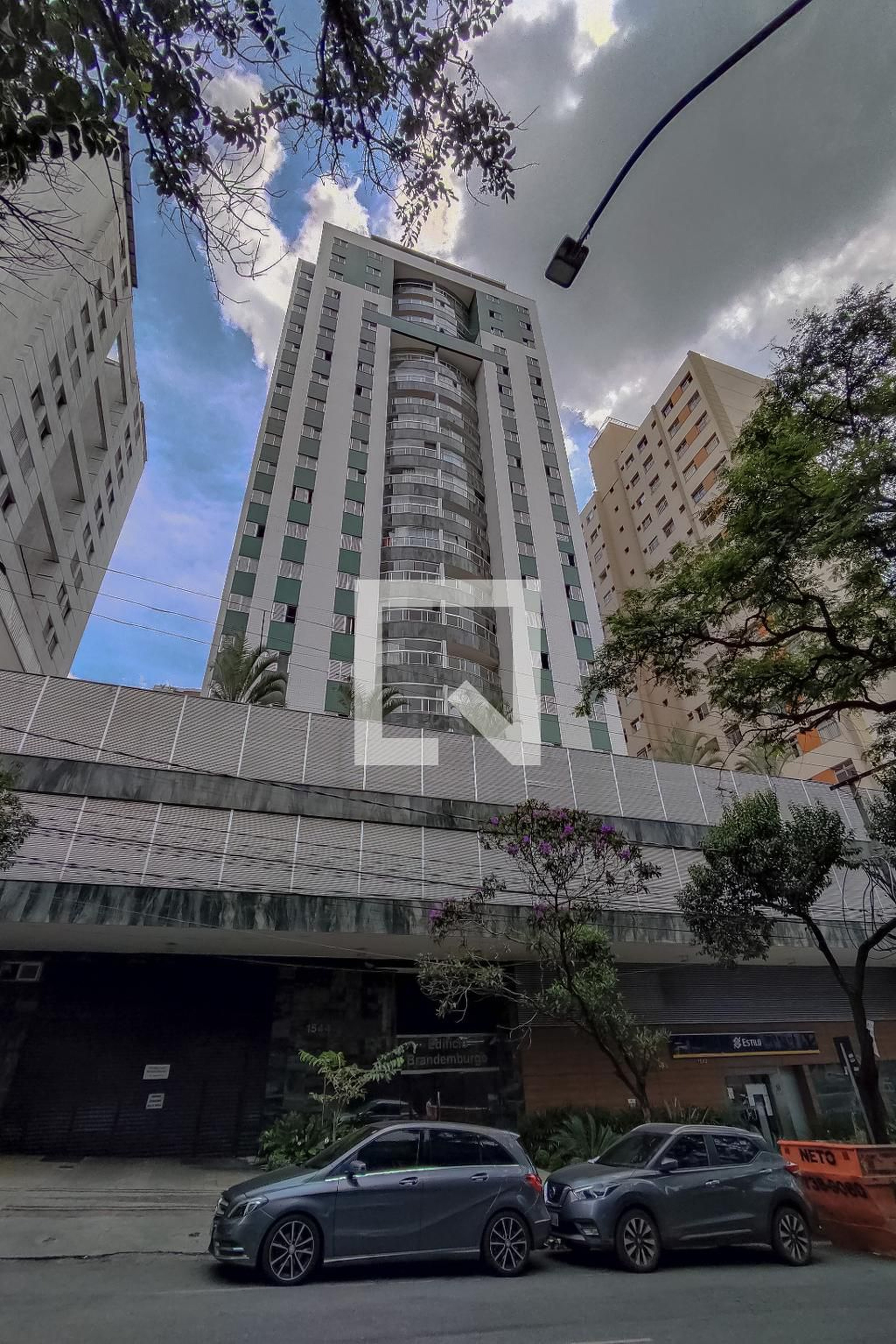 Fachada Condomínio em Rua Curitiba, 707